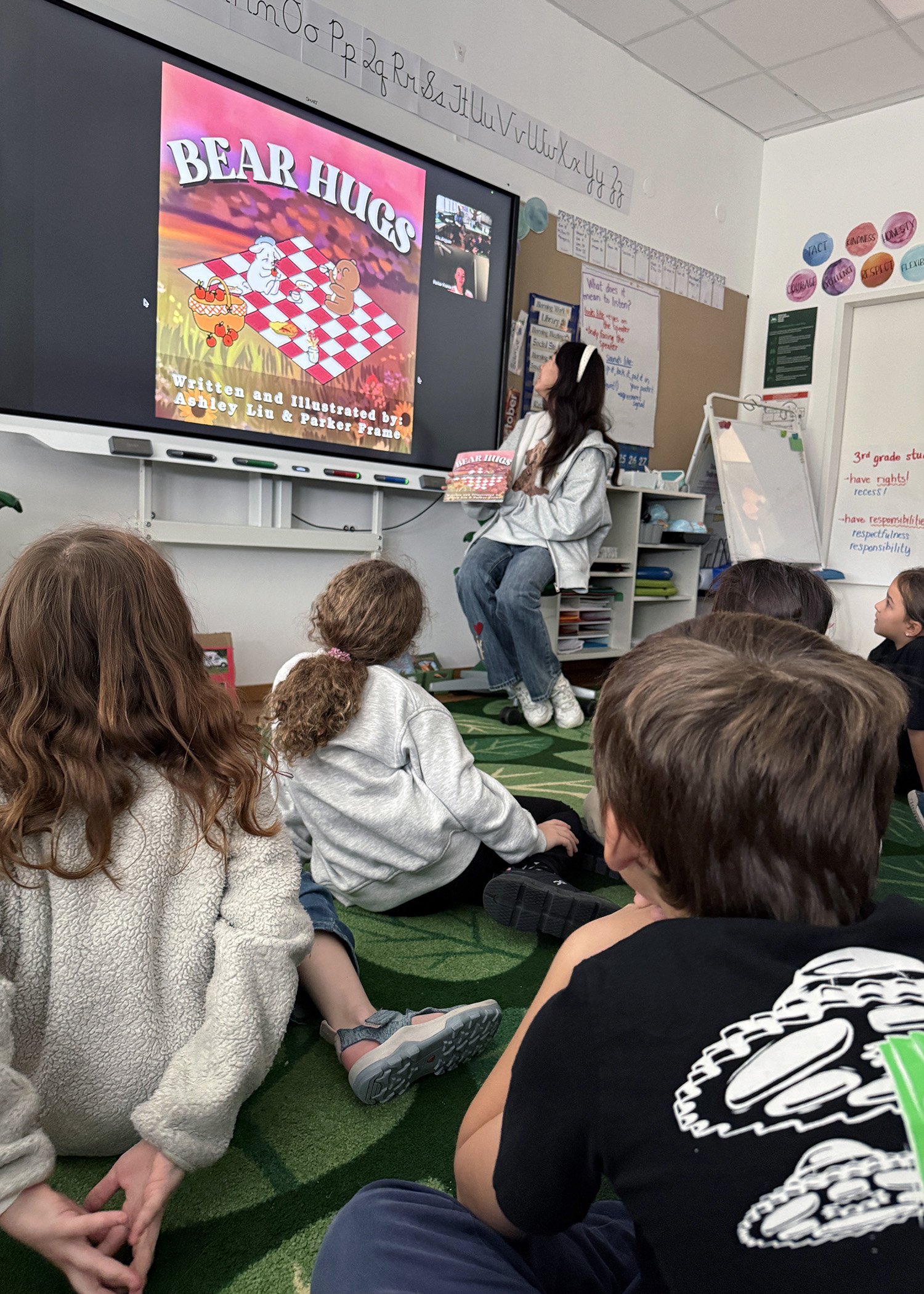 2025.11.3 -  Bear Hugs Reading - IMG_8722.jpeg