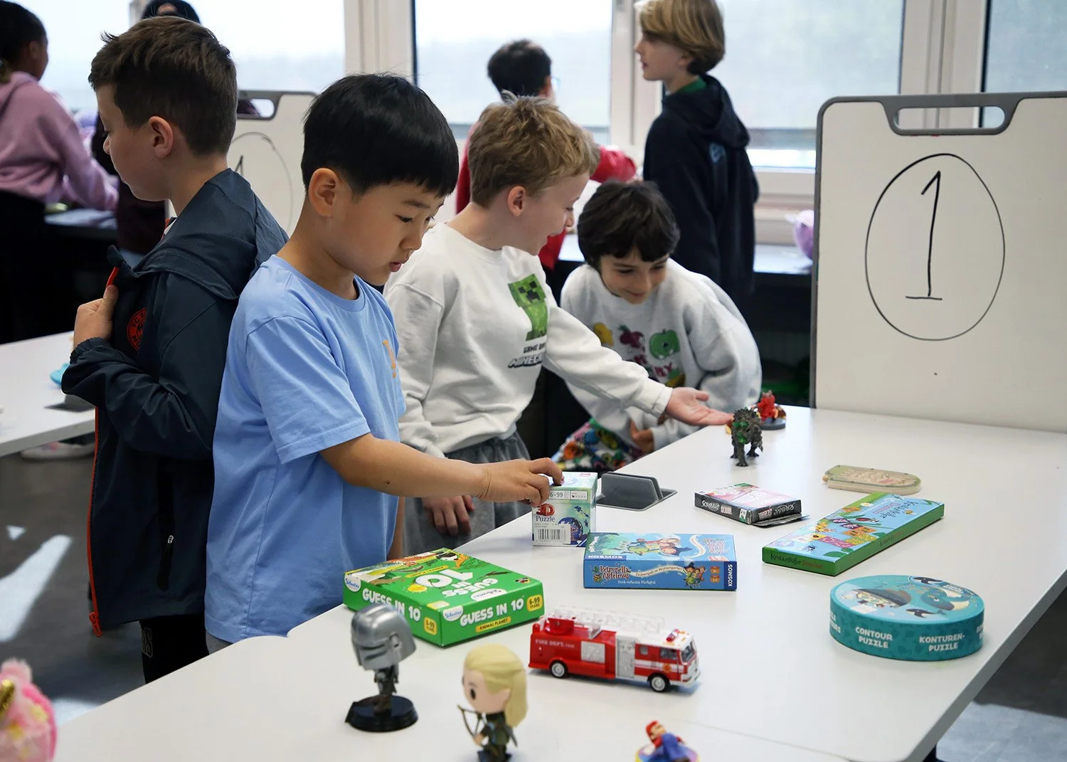 2026.04.22 - ES Toy Swap - IMG_6320.JPG