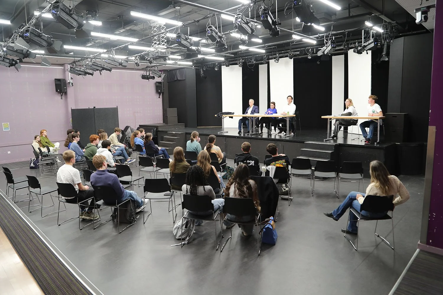 2024.03.14 - HS Career Fair - A67I7458.JPG