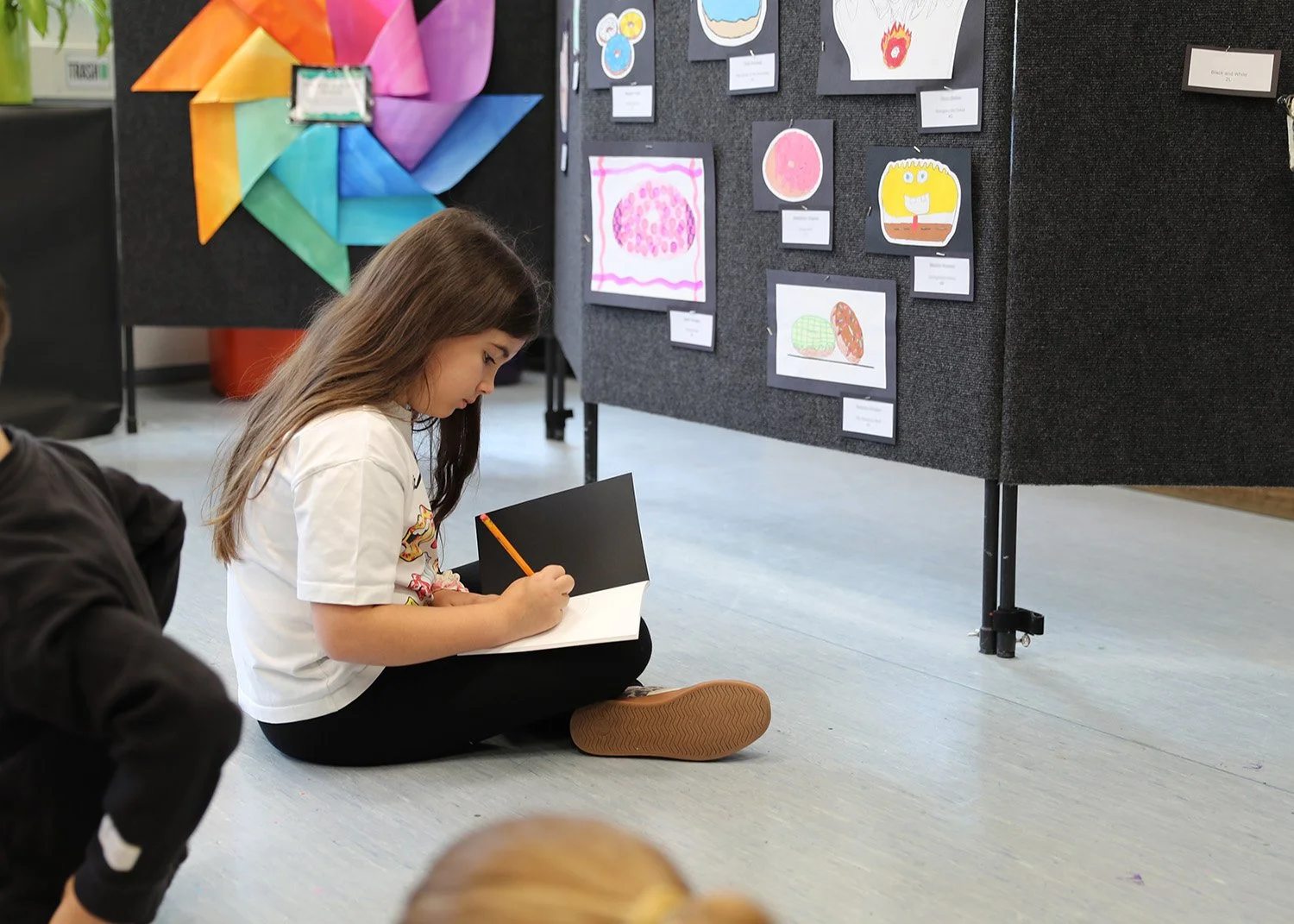 2026.05.18-21 - ES & Community Art Show - A67I2054.JPG