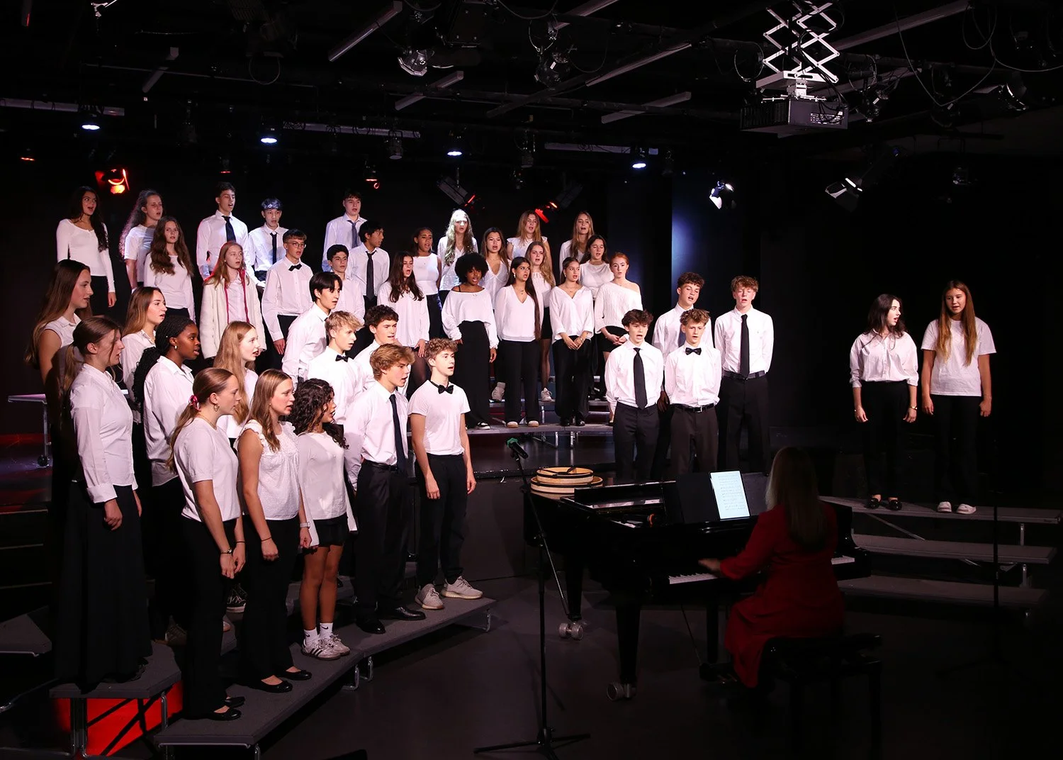 2025.10.15 - HS Choral Concert - IMG_3943.JPG