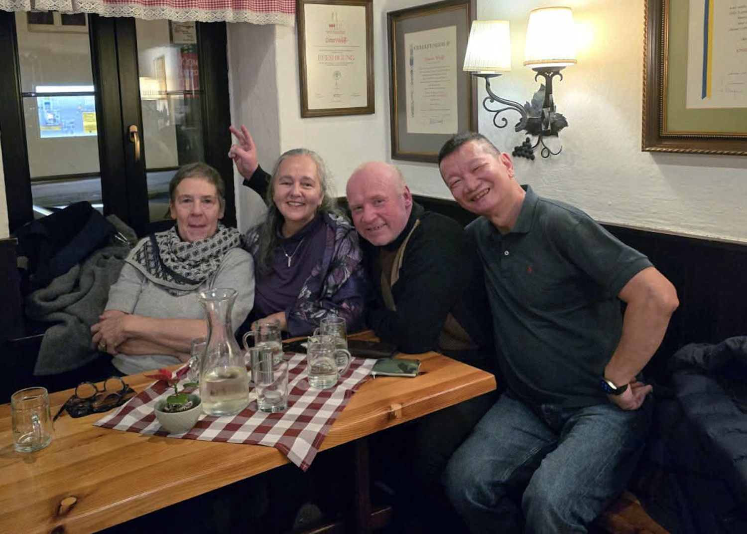 2025.12.19 - Dec 2025 Reunion - 2.jpg