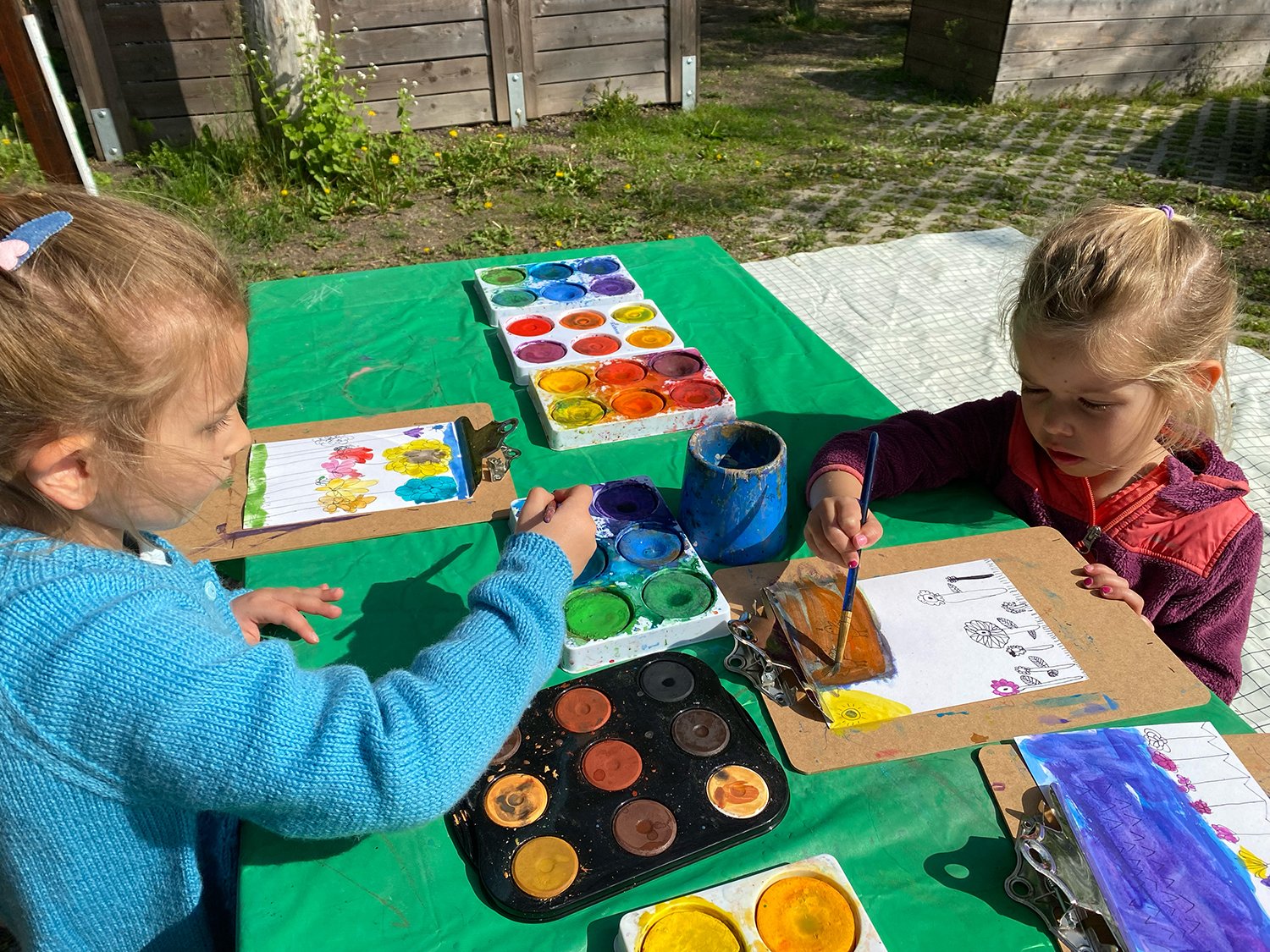 2024.04.12 - Little Artists Bloom in the Outdoor Classroom - IMG_2497.jpg