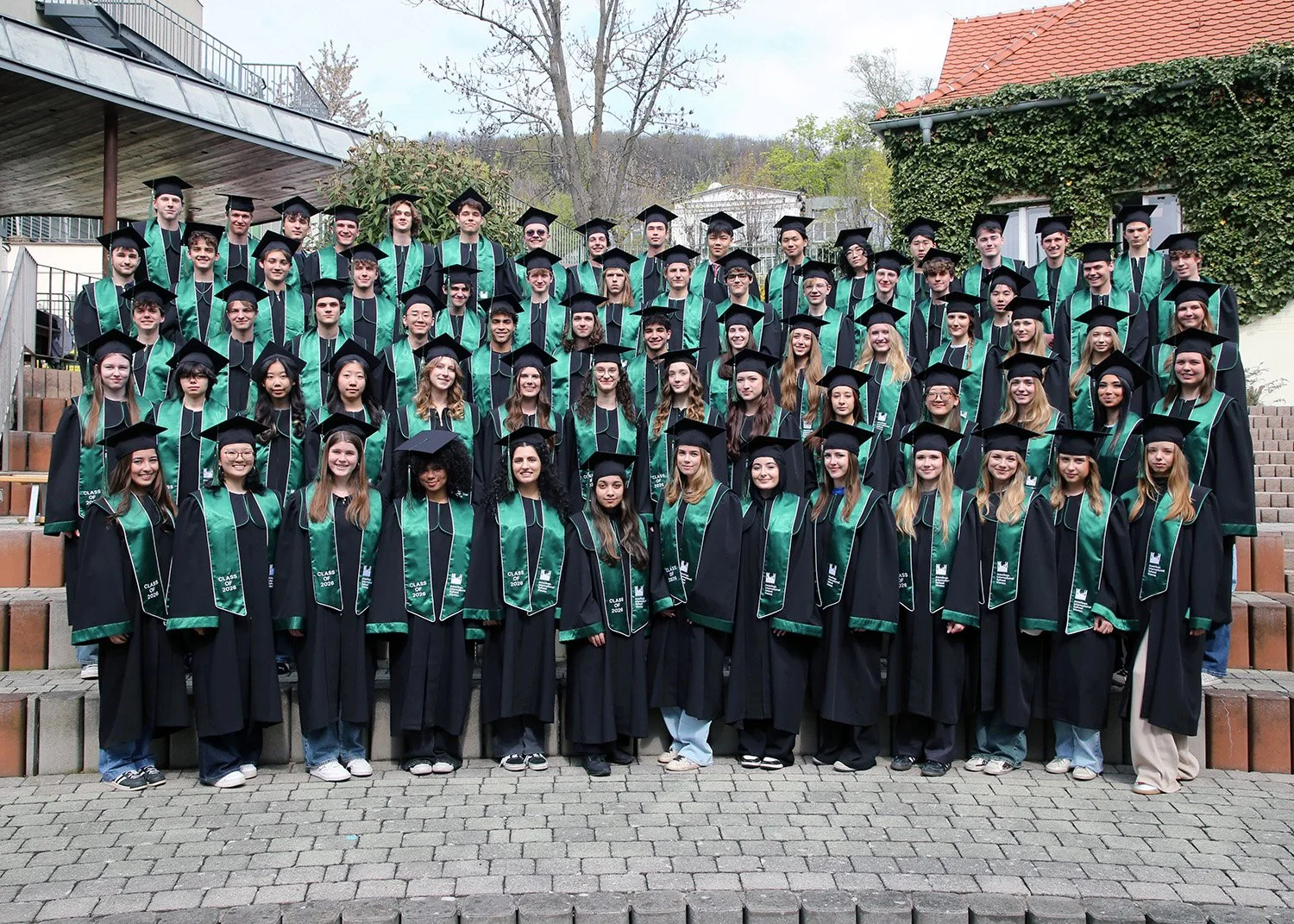 2026.04.15 - Senior Class Photo - IMG_5712_Final.jpg