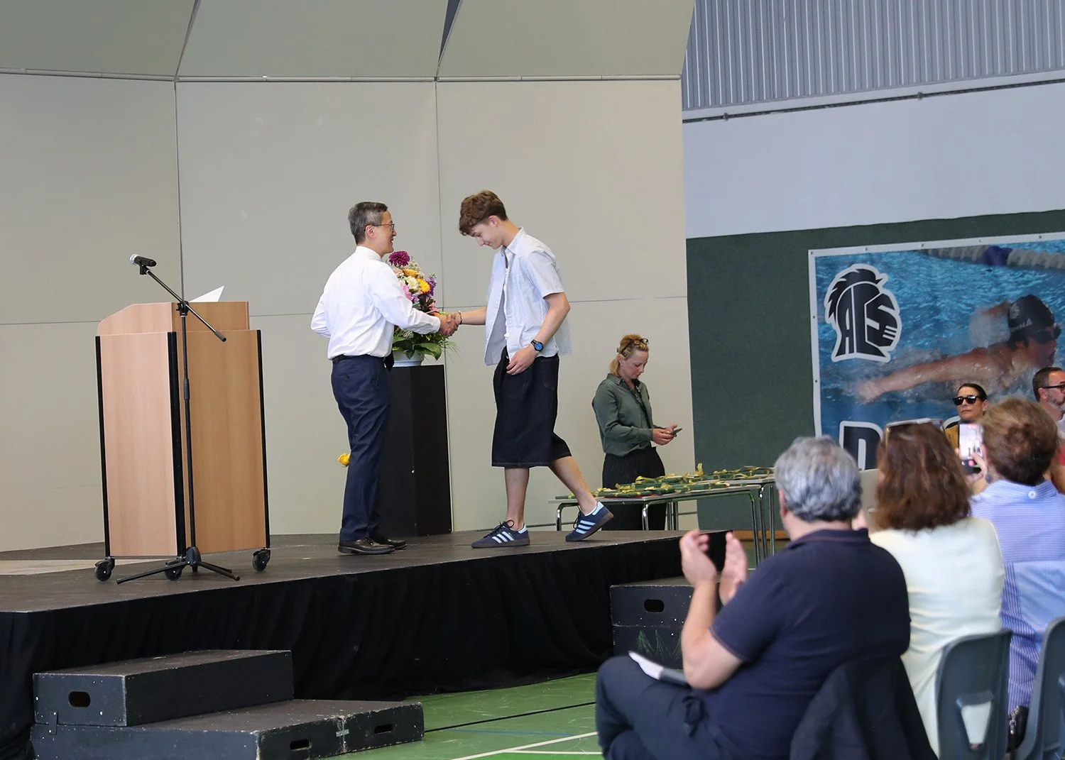 2026.05.27 - HS Book Awards - A67I2335.JPG
