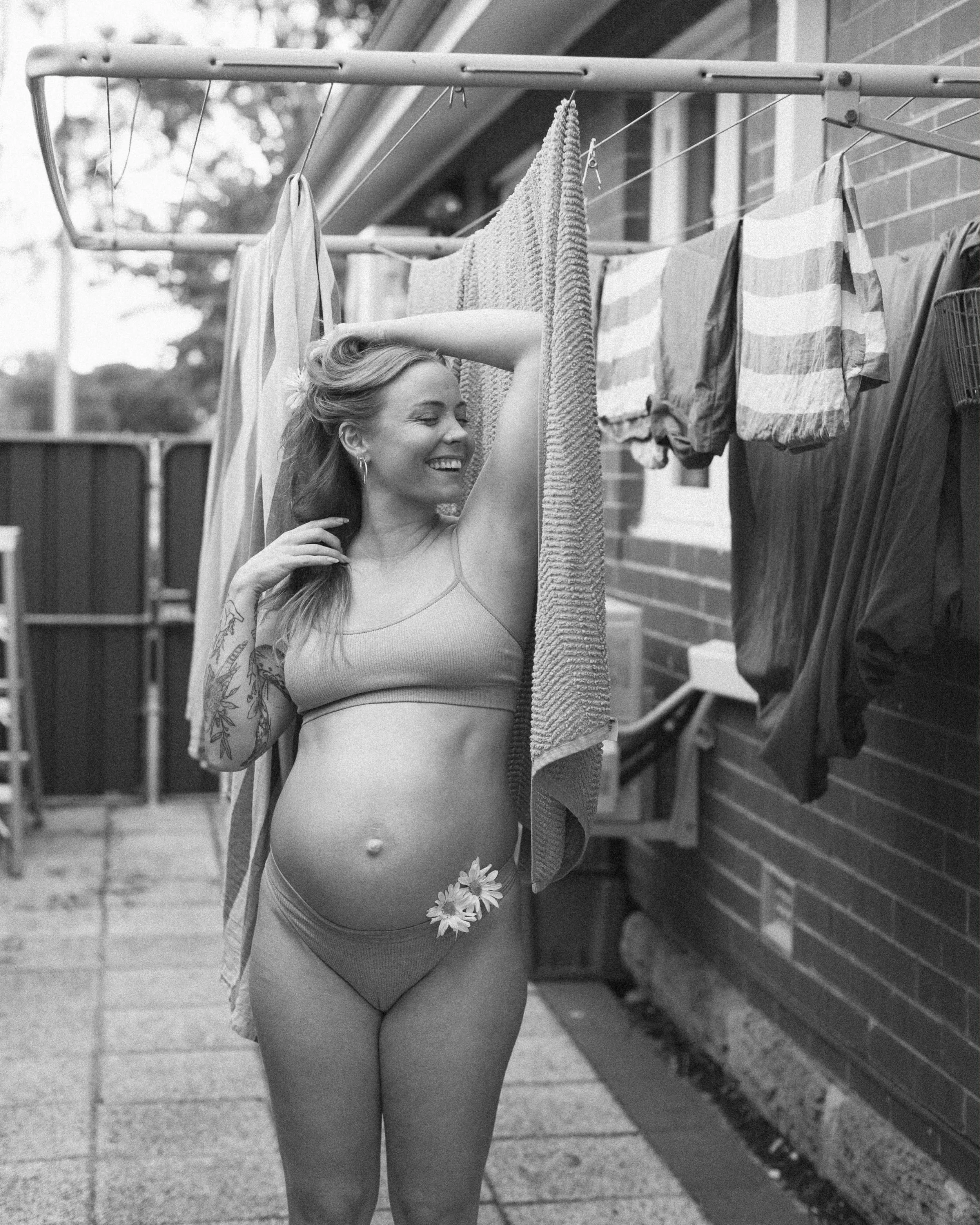 You'll find more of my evolving work over at @family_by_natbrunovs - the "happily ever after" that is the next stage of life for many. I'm shooting more film and slowing way down with you... let's make art together 🌼✨ 
-> It is instant 