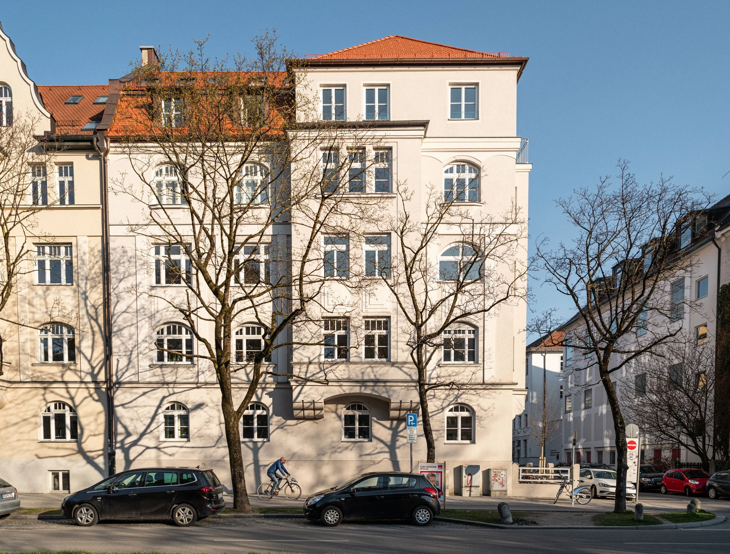 Mehrfamilienhaus | München