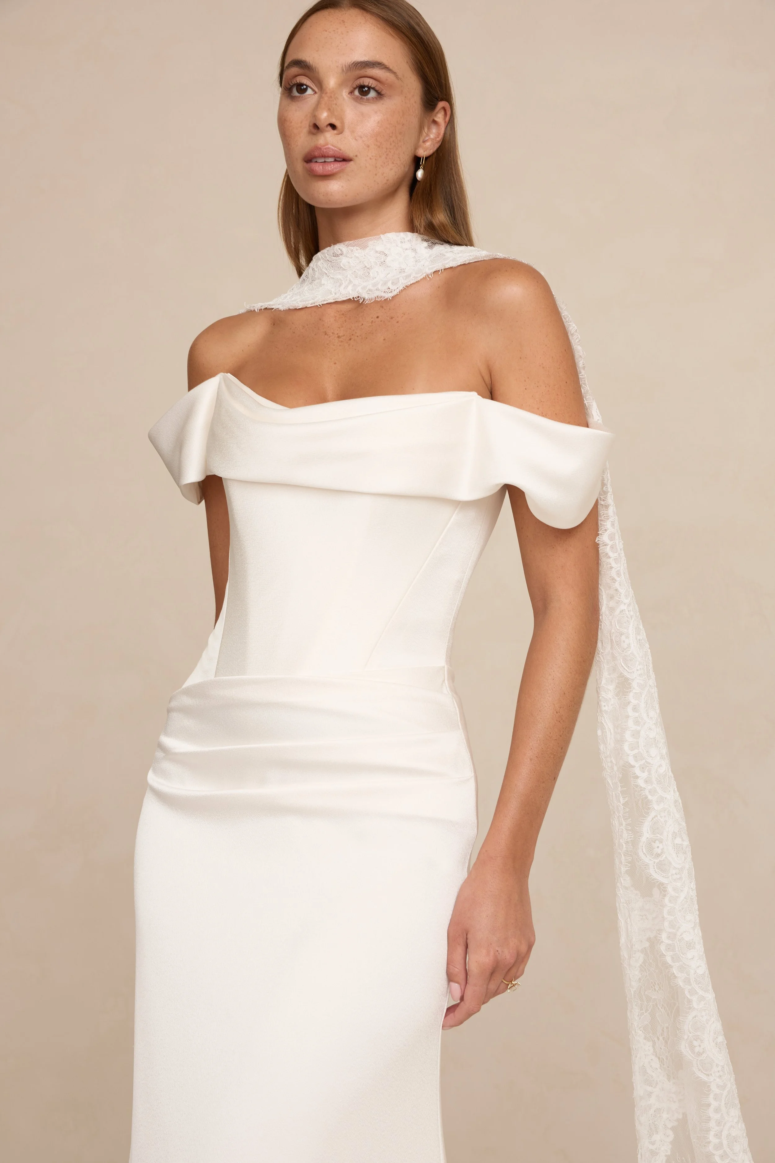 BROOKS_MWLBRIDE_ECOM_7.jpg