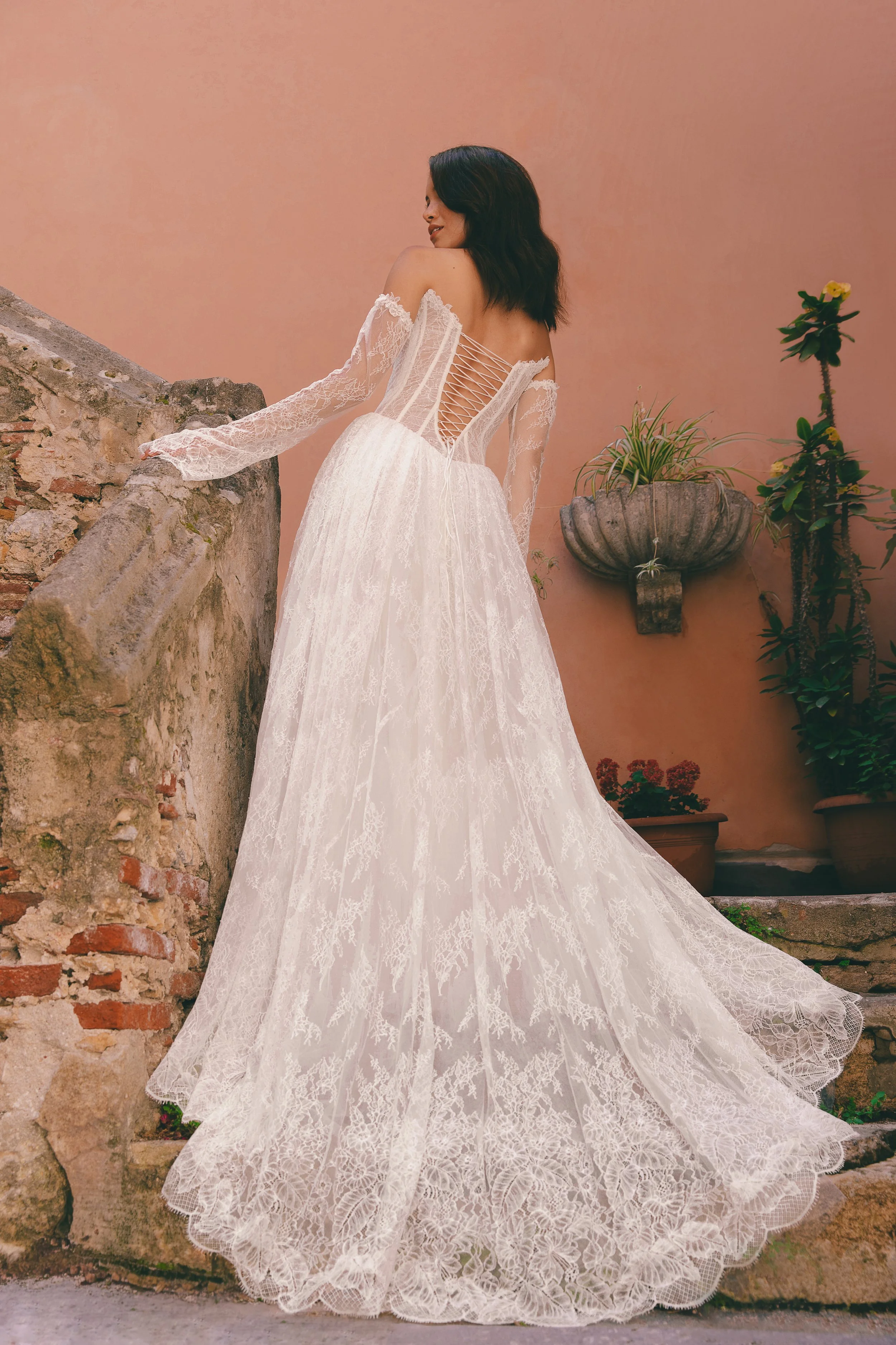 FRANCESCA2_2027_Couture_ANNA_KARA_02.jpg