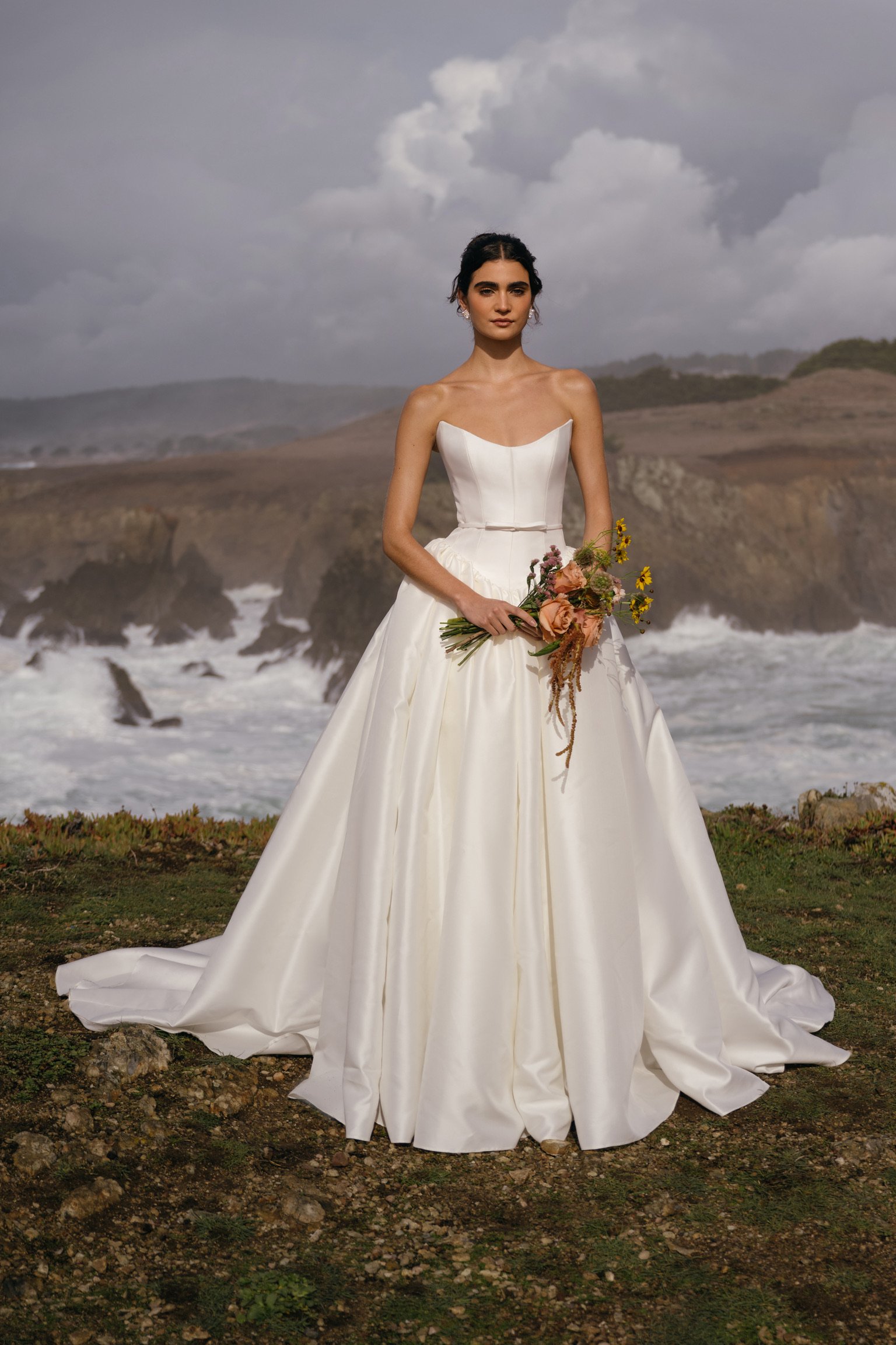 Buttercup_Mix_DANIELLE__Landry_Farley_Grant__James_Daffodil_2236_2400x3600.jpg