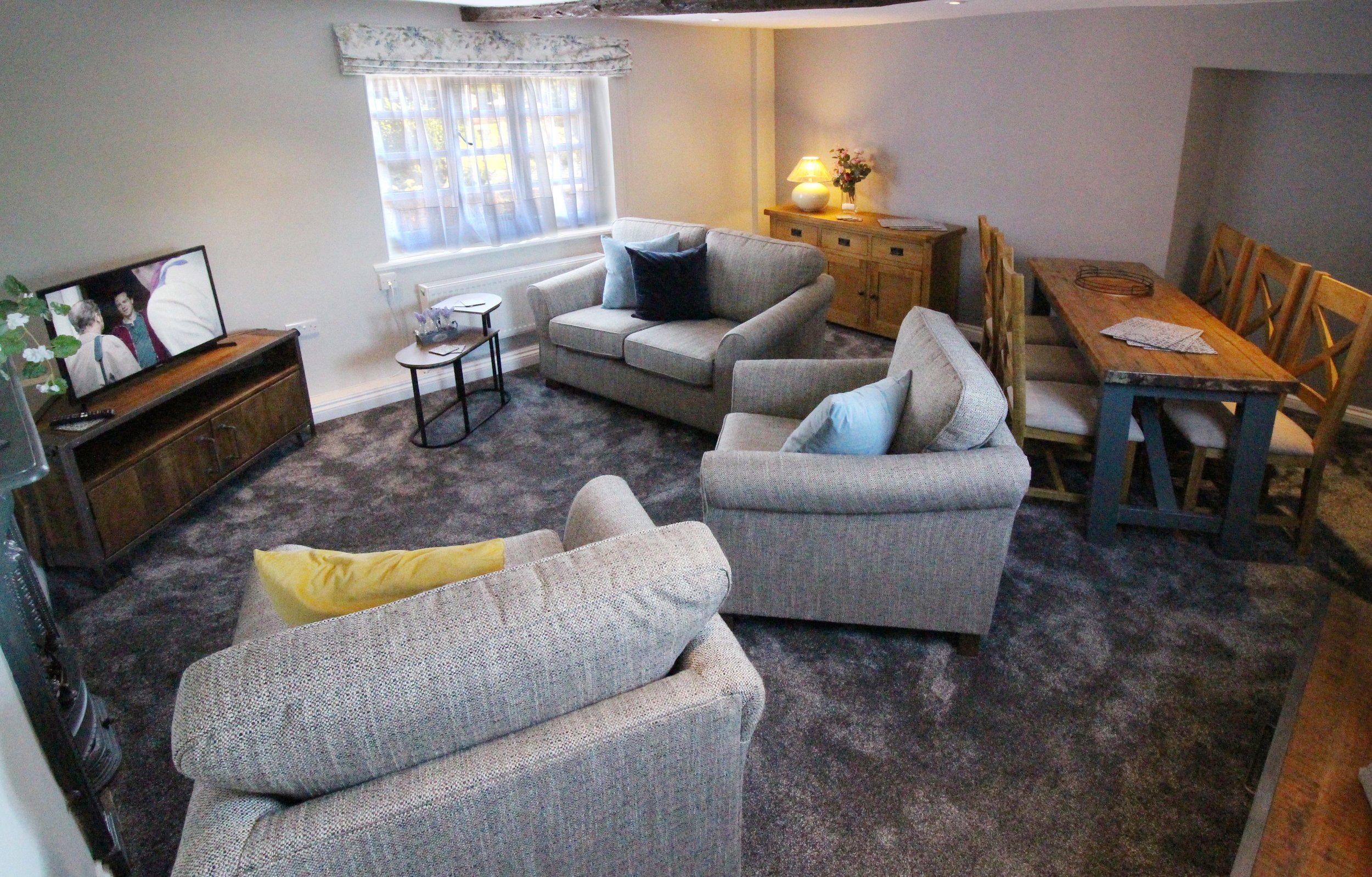 The lounge has a dining table suitable to seat six adults, easy chairs & sideboard storage. The television set has various channels available but it will be necessary to tune in using yur own id. & password should yo want to watchany special channels