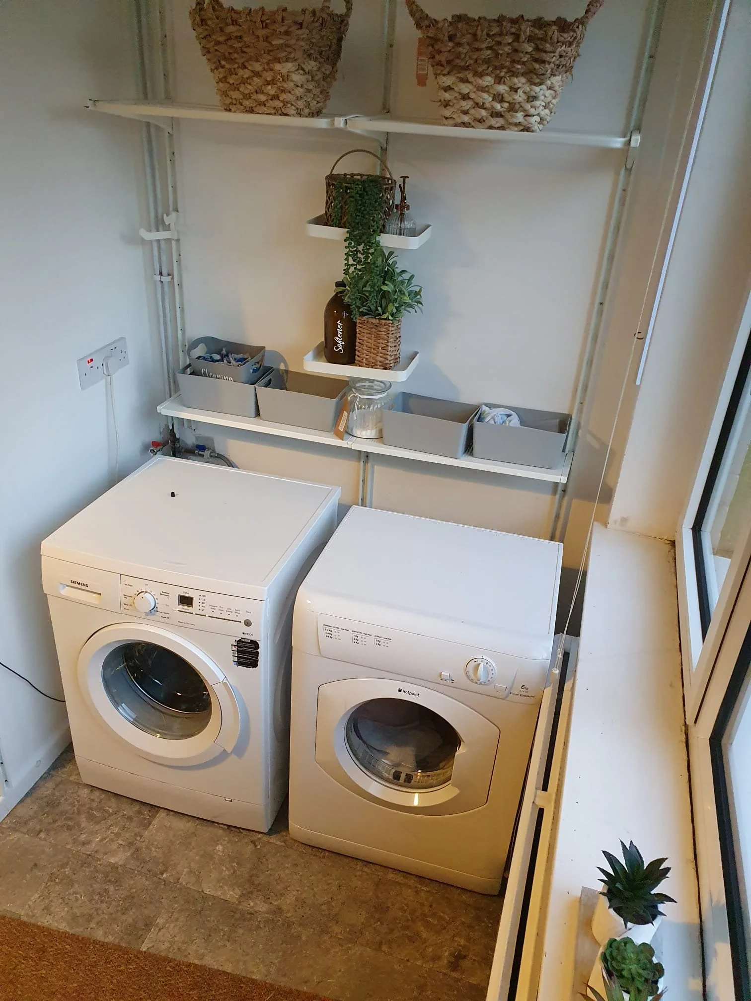 Laundry White Goods Without Stand