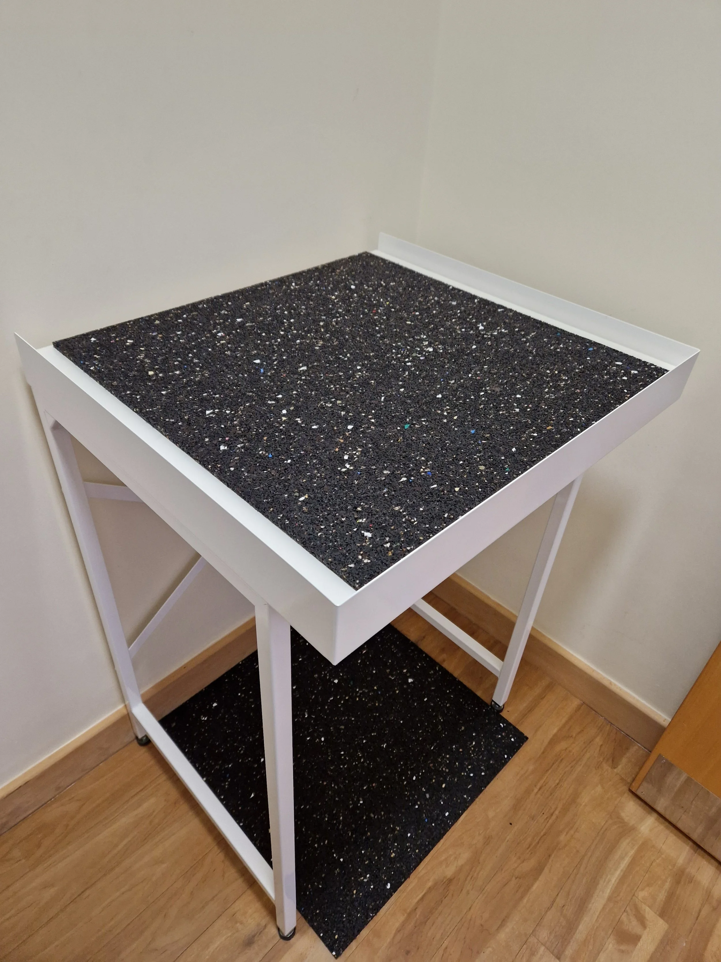 Appliance Stand with Acoustic Mats