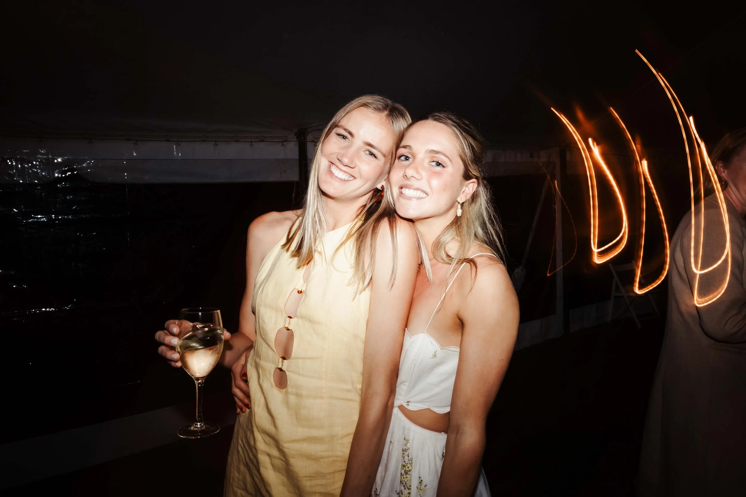 Tasmanian wedding photos captured by Finding Happy Photography.