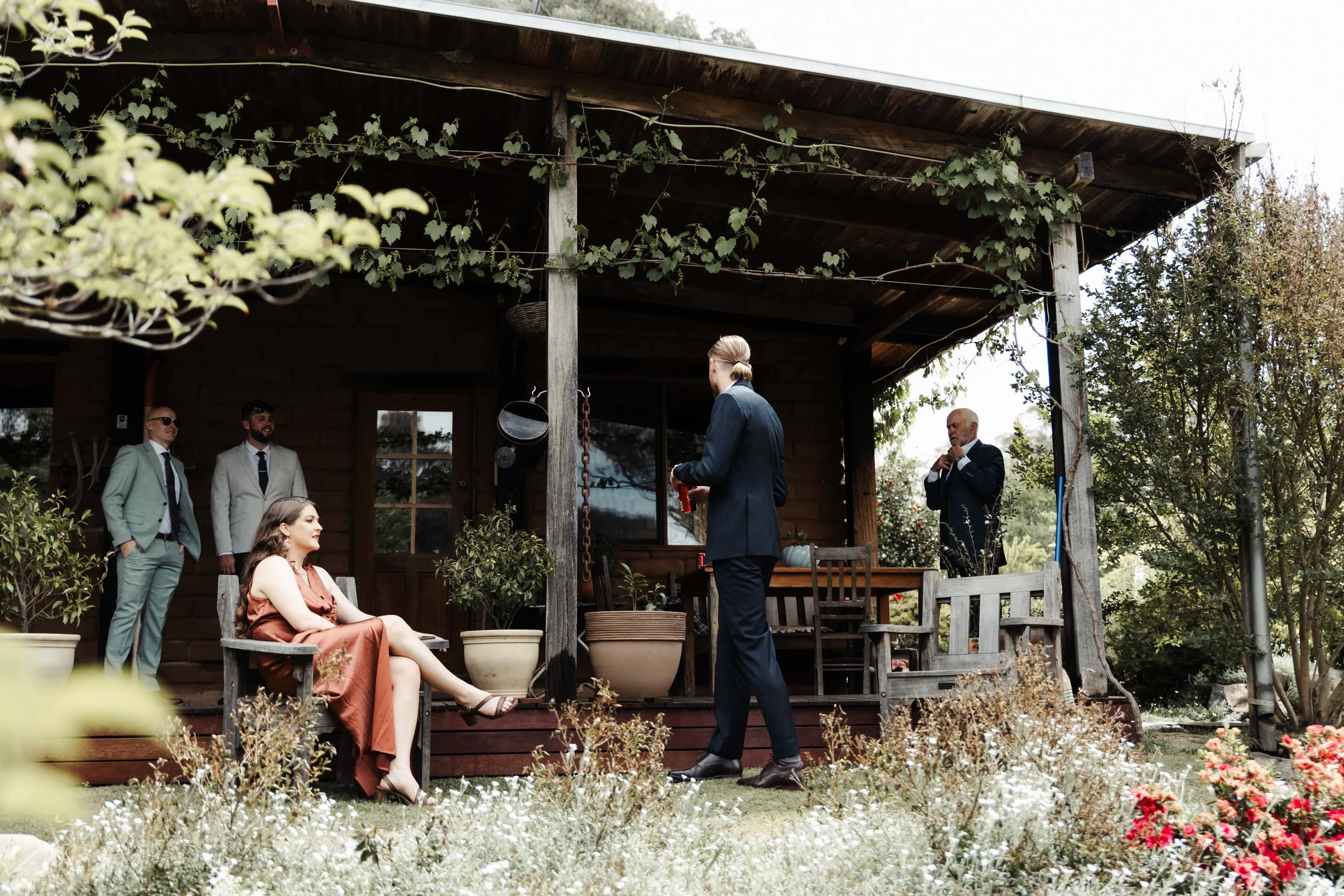 Tasmanian wedding photos captured by Finding Happy Photography.