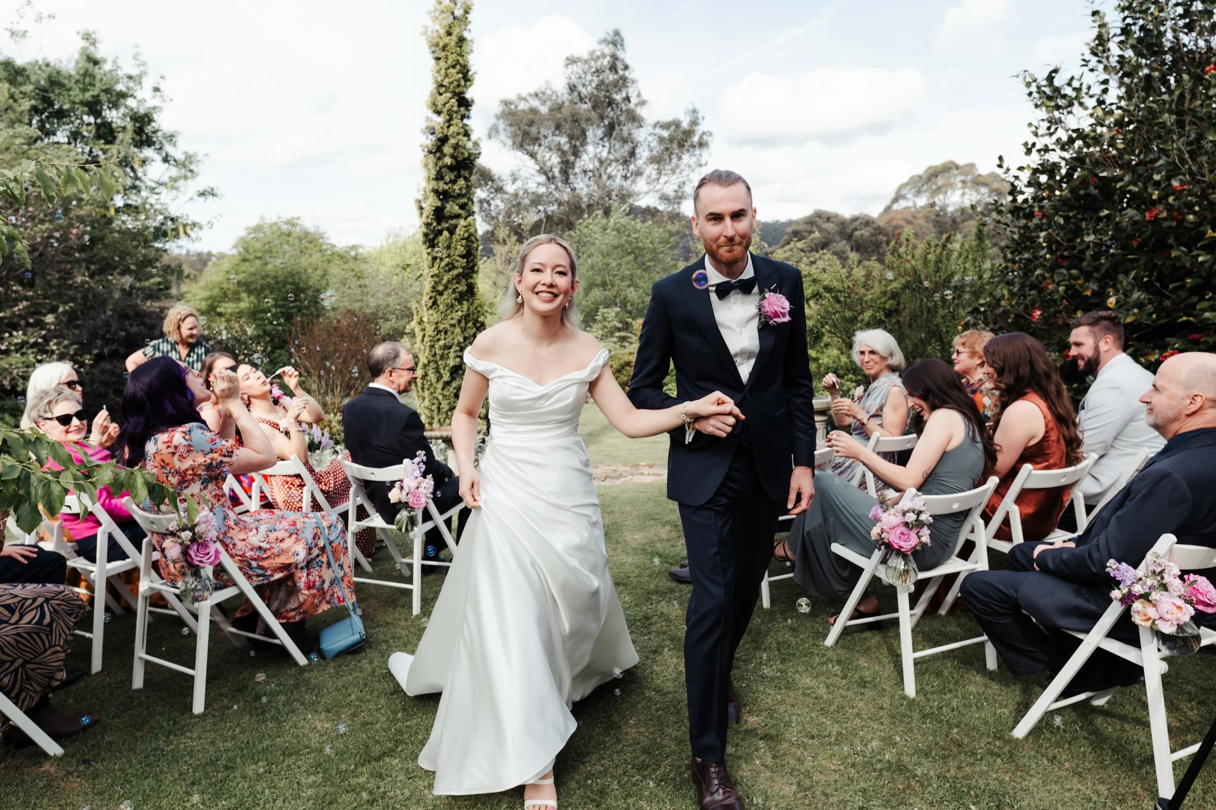 Tasmanian wedding photos captured by Finding Happy Photography.