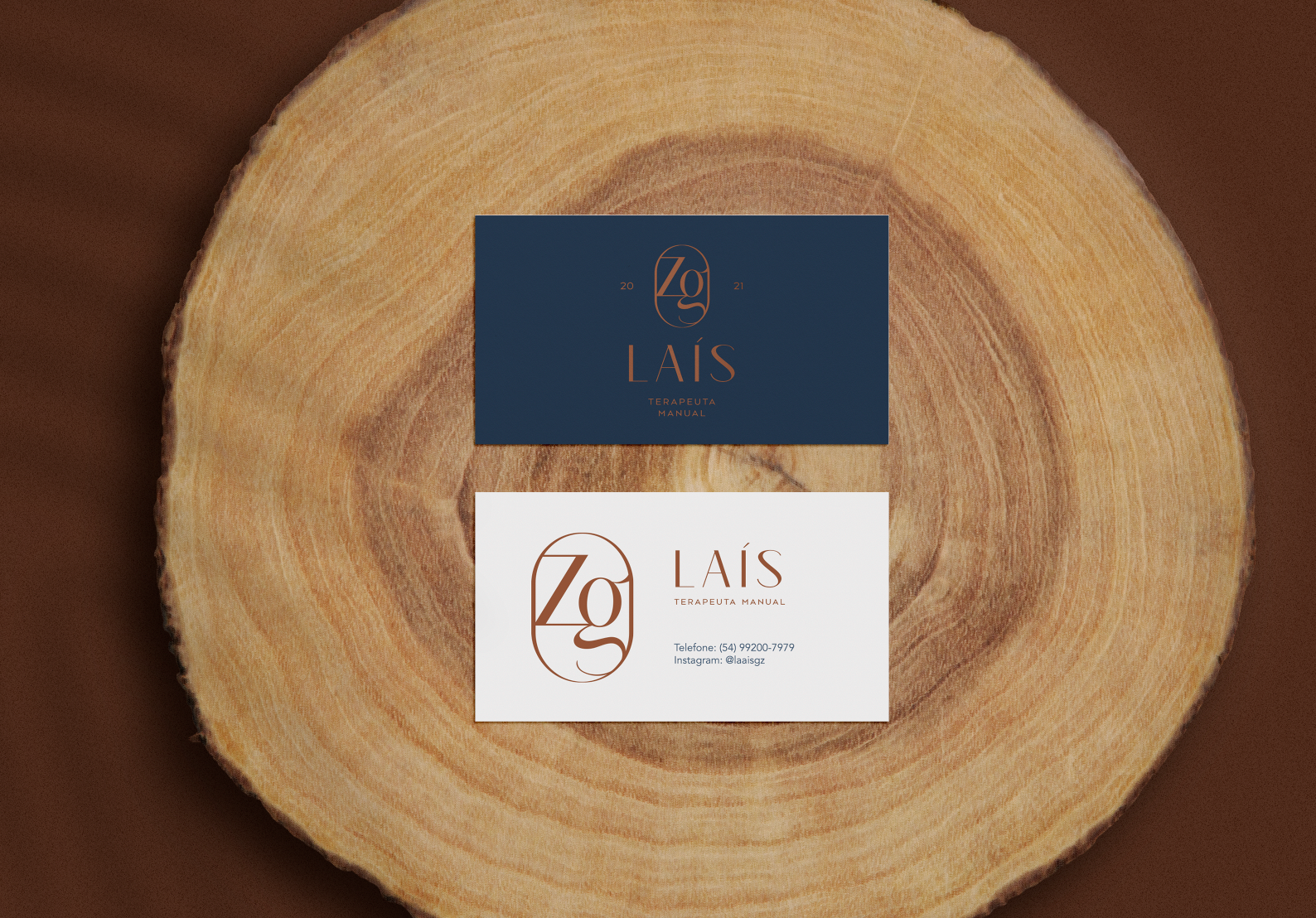 Laís - Logo Design
