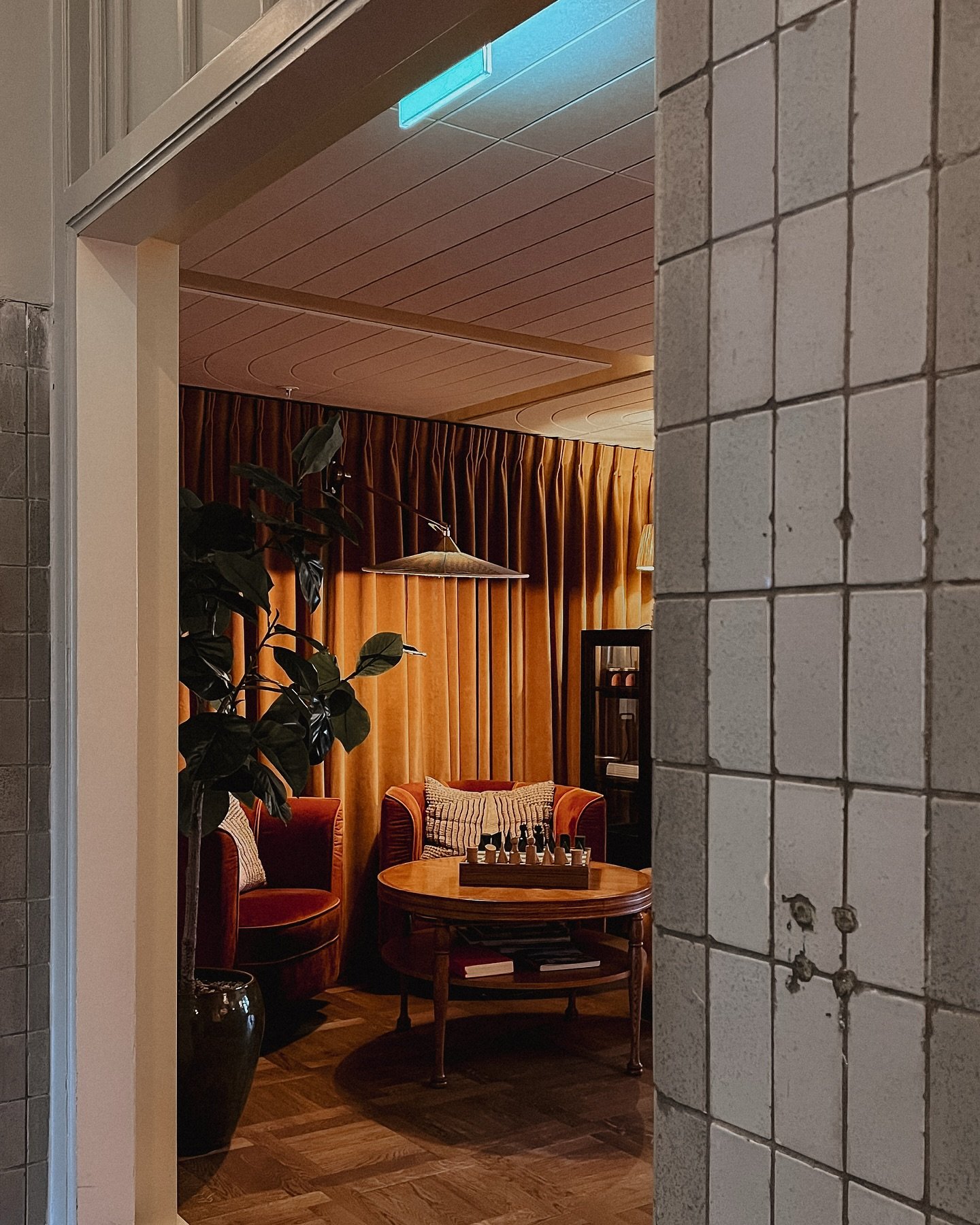 Eat, drink, sleep 🌮🍷🏨

Authentic content is the perfect way to elevate your online presence and awareness 💡 Our hospitality UGC tells brand stories while resonating beautifully with audiences, from hotels to restaurants and bakeries 🥐

Get in to