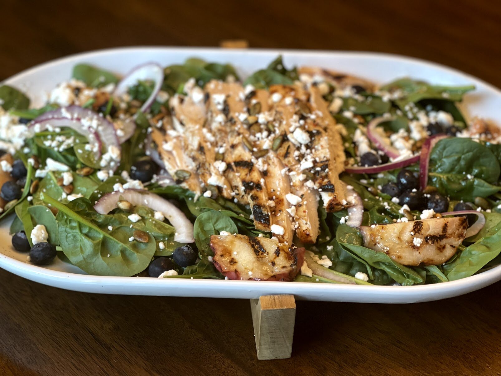 Grilled Chicken And Peaches Spinach Salad with a White Balsamic Vinaigrette