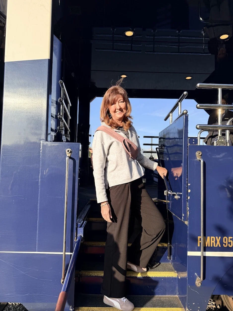 Rocky Mountaineer Boarding 2.jpg