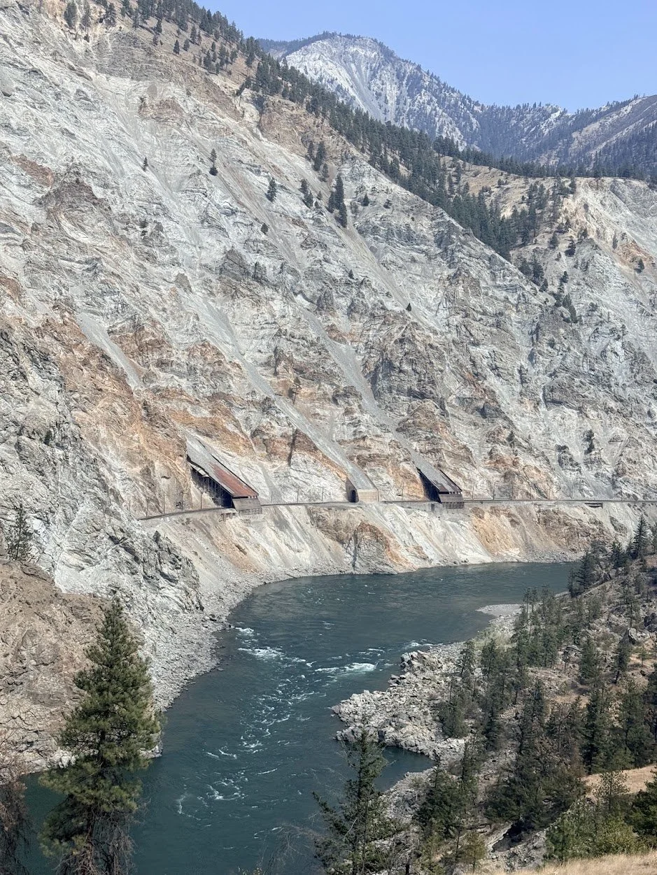 Rocky Mountaineer Lytton.jpg