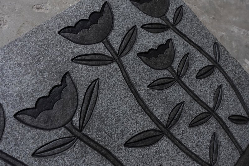 Memorial-Workshop-Always-Garden-Limestone-Stone-Carving-Flowers-Skull-Front-Detail1-WEB.jpg