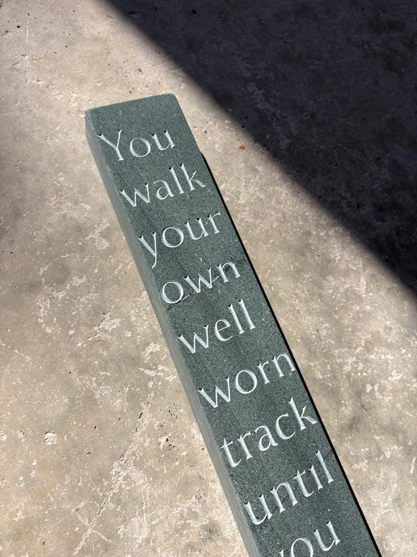 Memorial-Worshop-StuckInARut-Green-Slate-Inscription-Detail-WEB.jpg