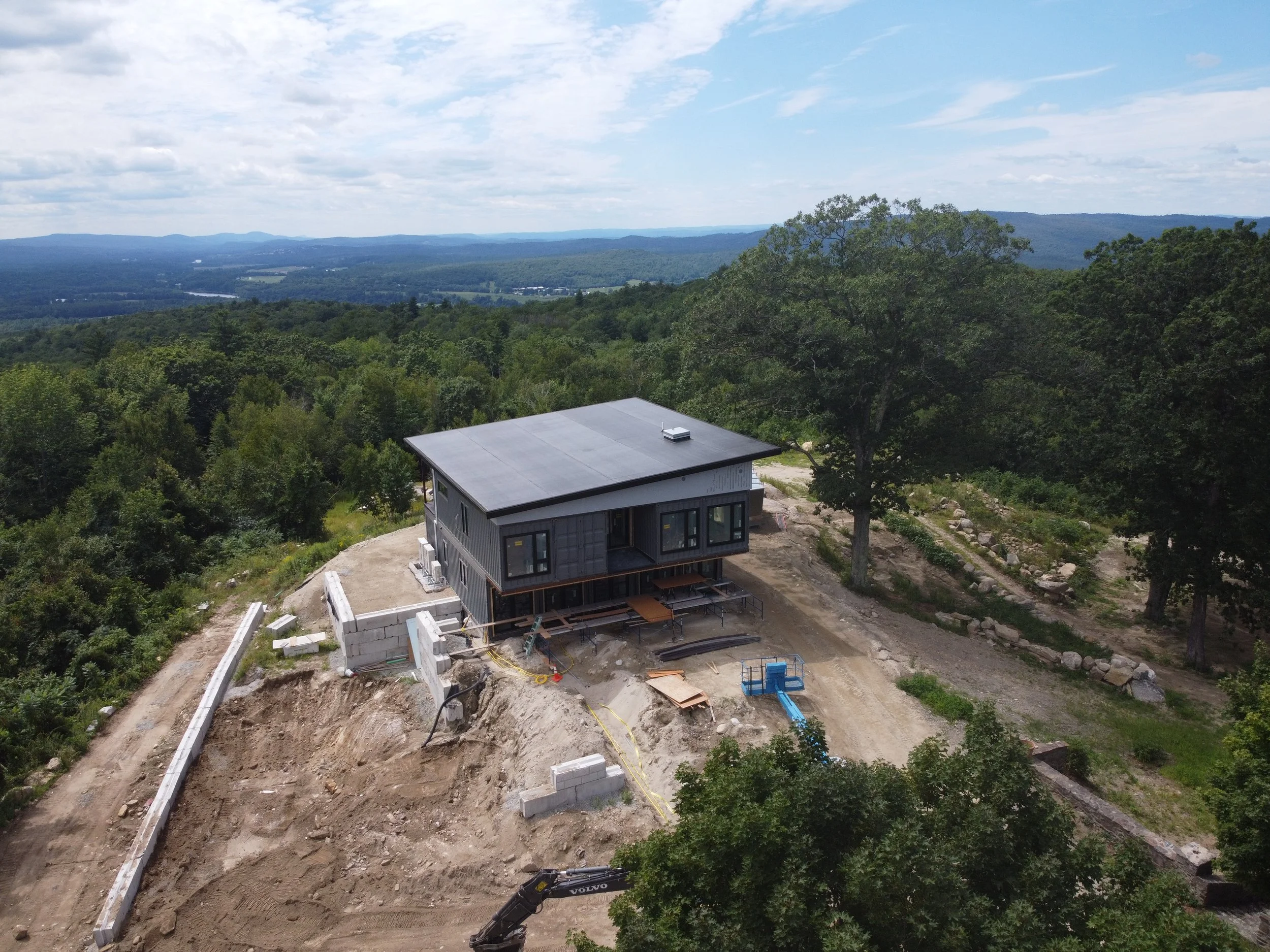 House with Roof 4.JPG