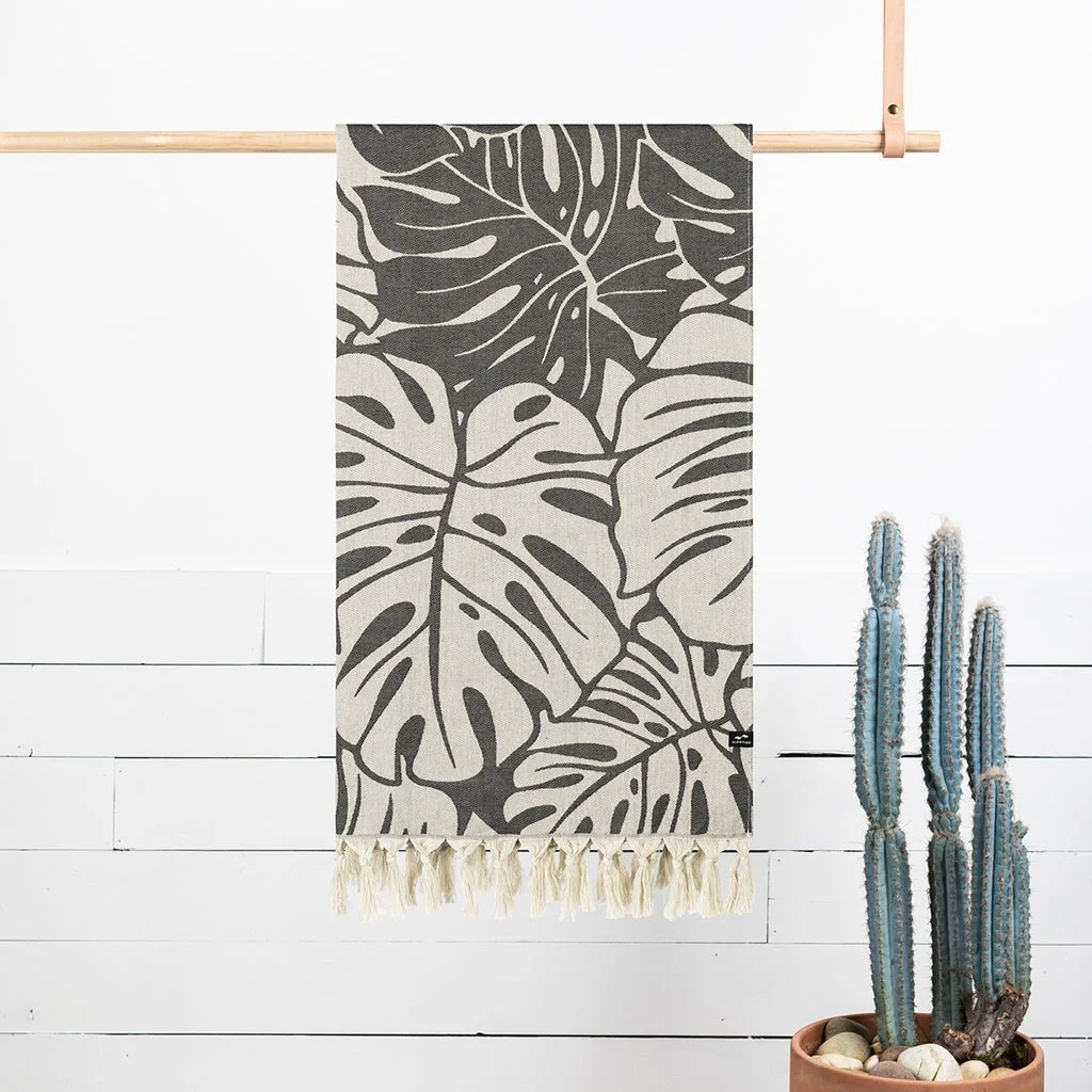 TAROVINE_BLACK_HANGING_1024x1024.jpg