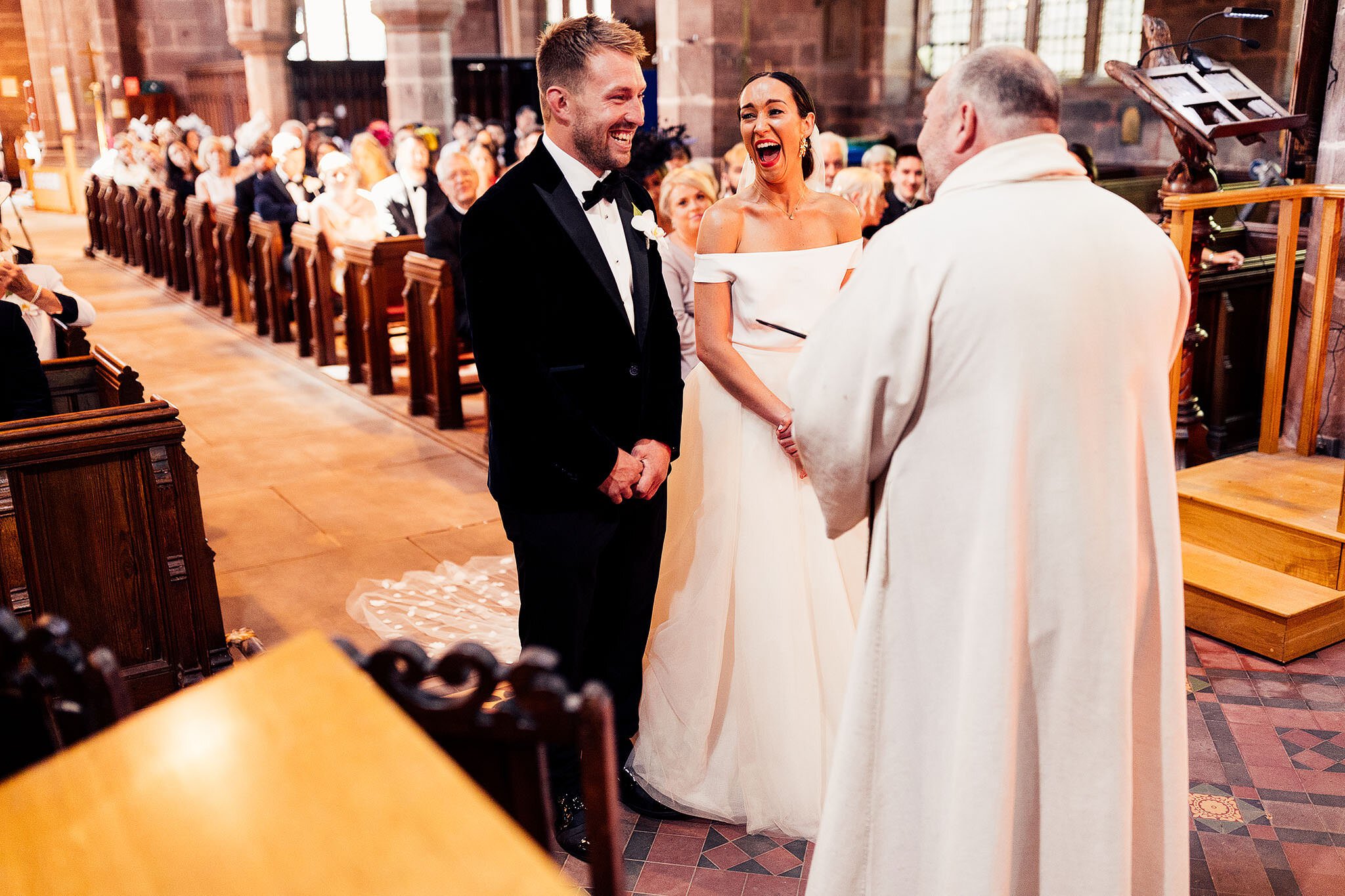 ceremony photo with bride in Jesus Peiro