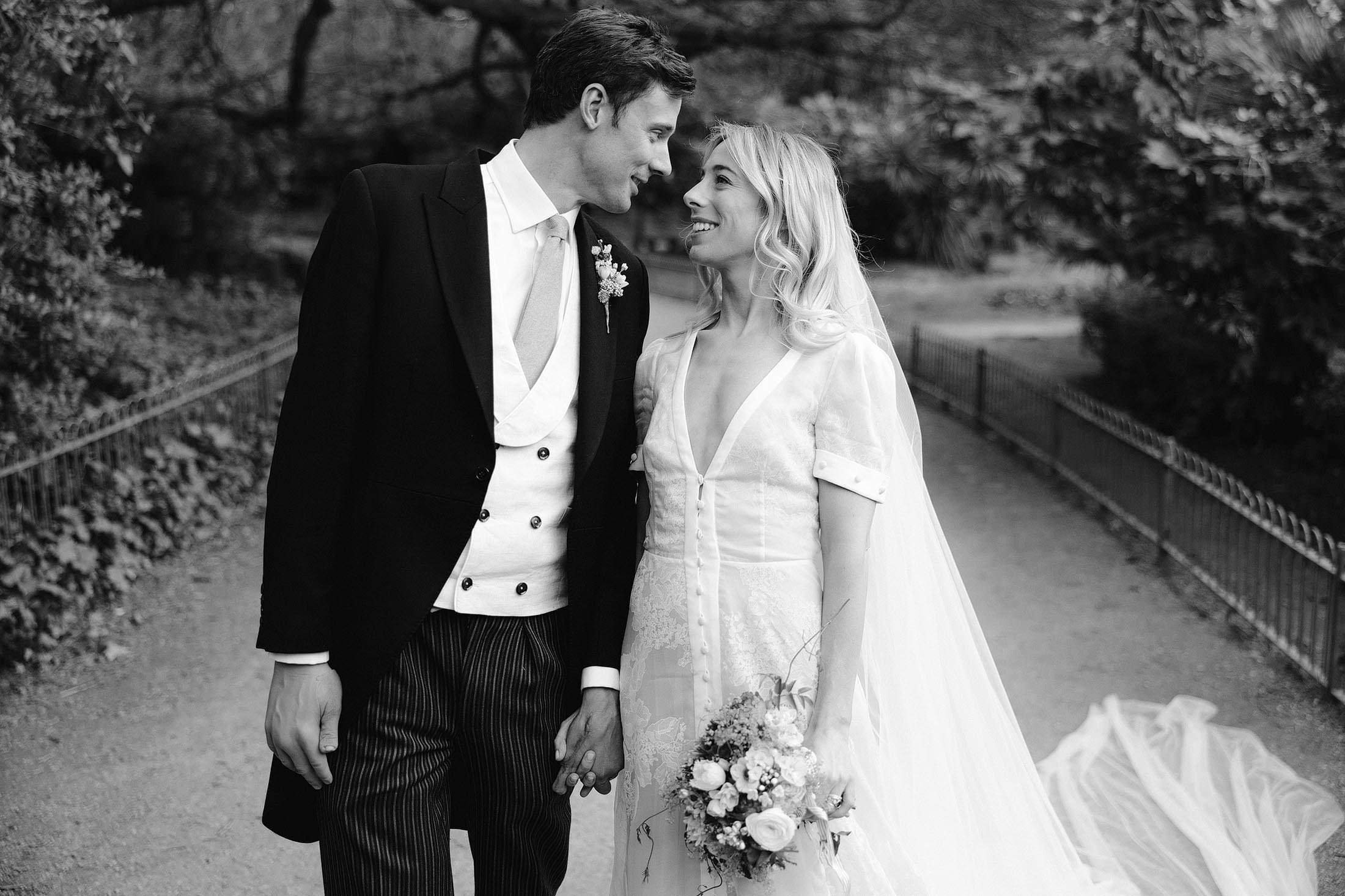 black and white couples photo in battersea park wedding