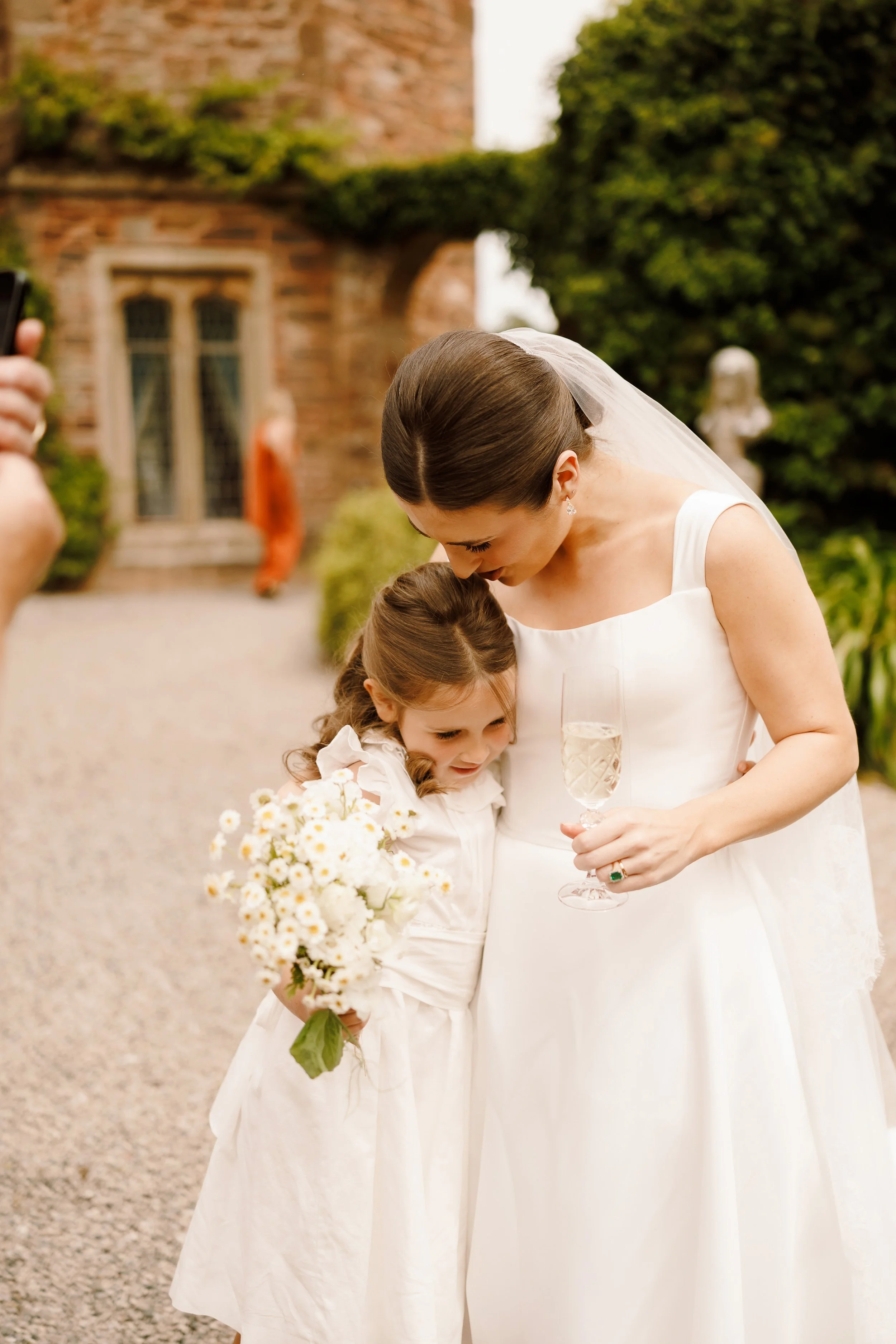 isabelle-and-peter-previews-32(small).jpg