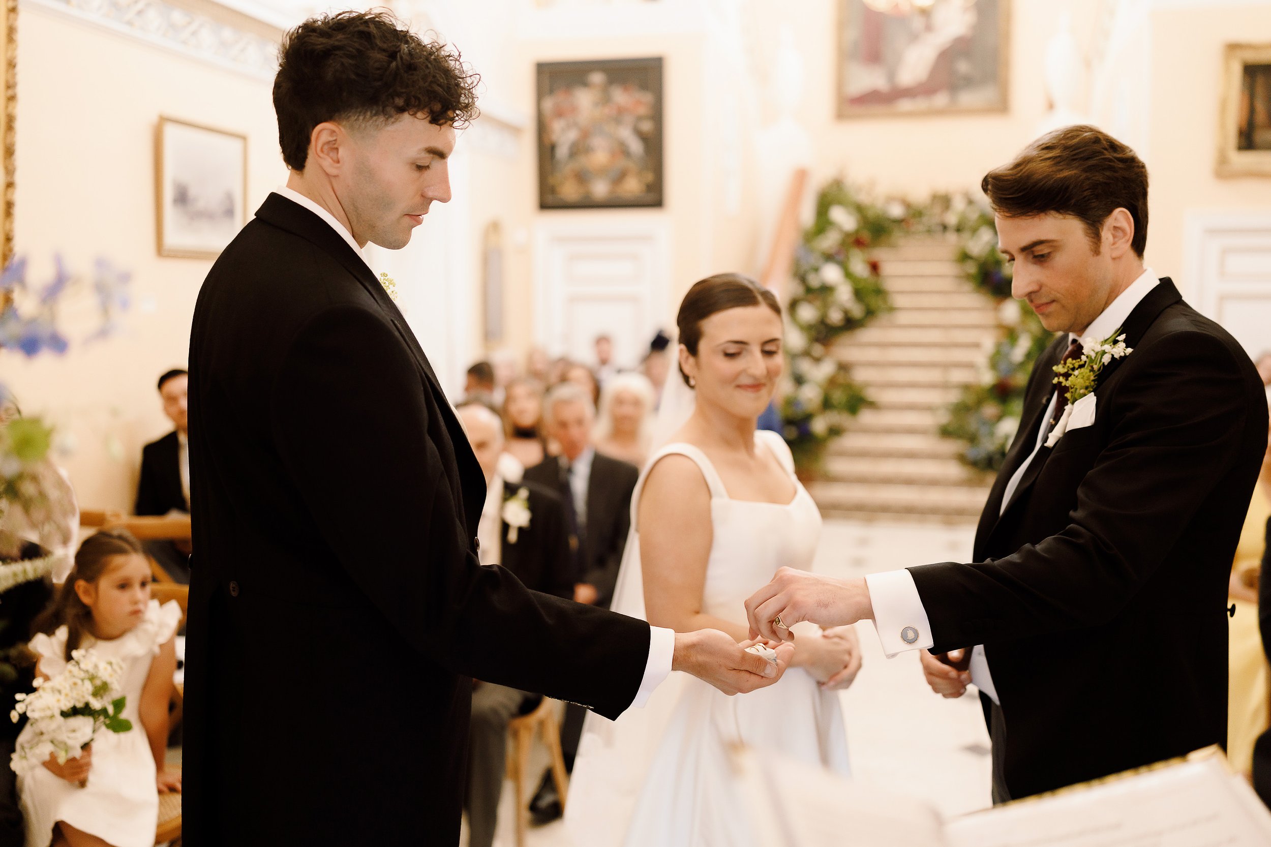 isabelle-and-peter-previews-25(small).jpg