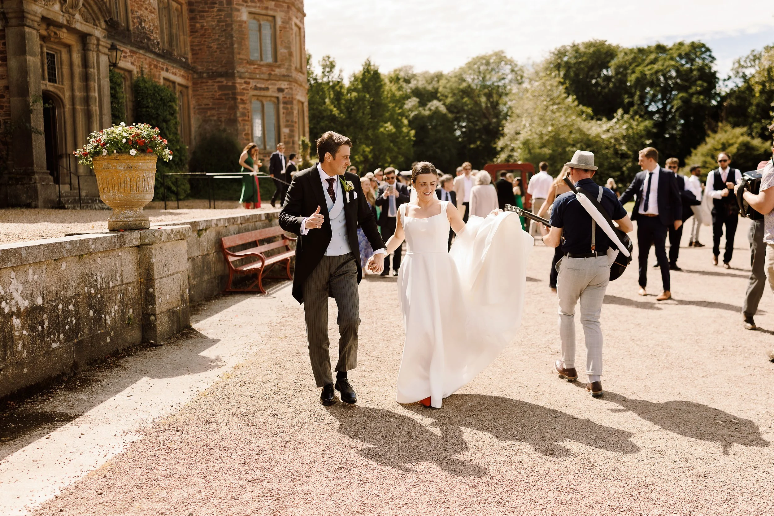 isabelle-and-peter-previews-45(small).jpg