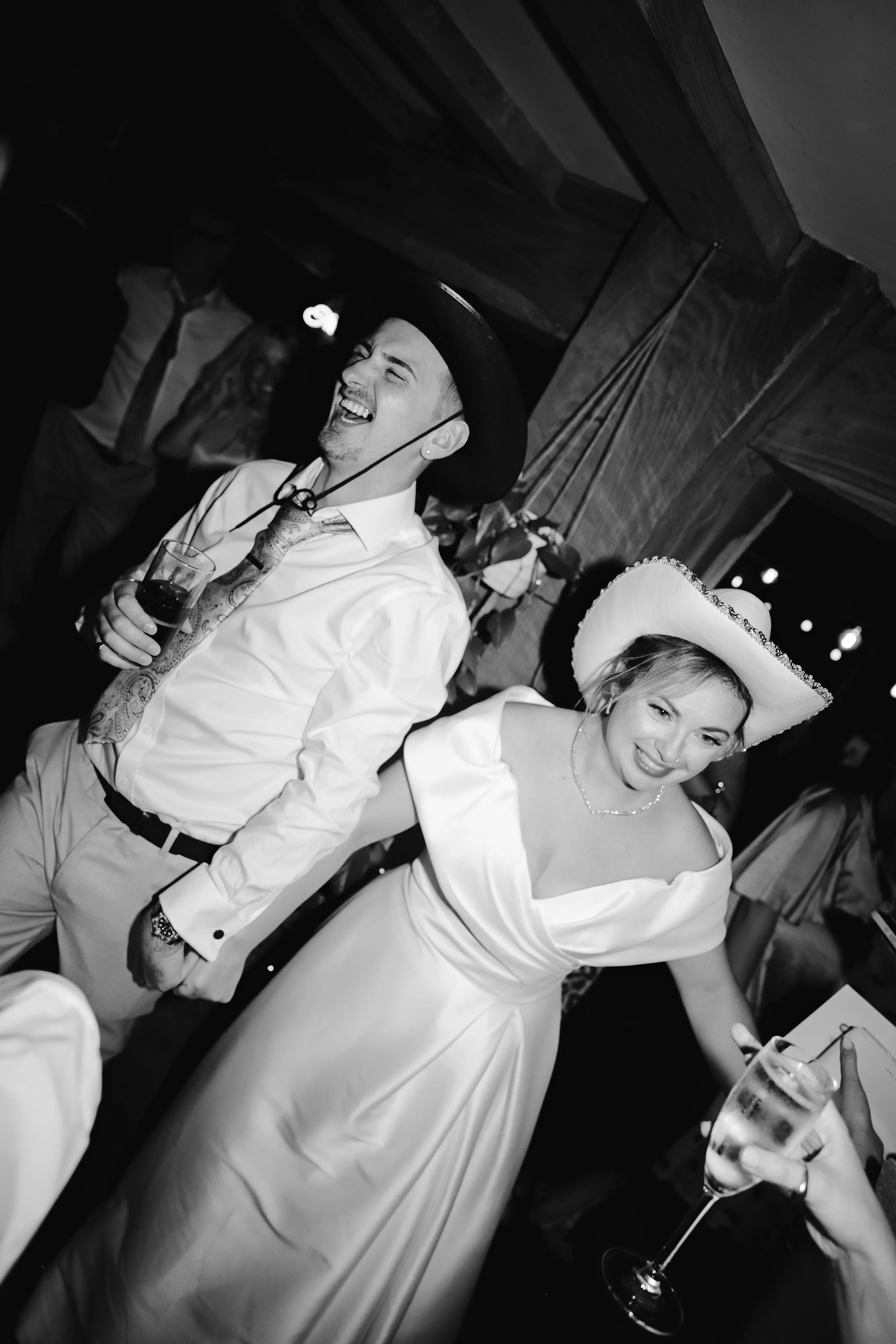 nicole-and-joe-previews0066(small).jpg