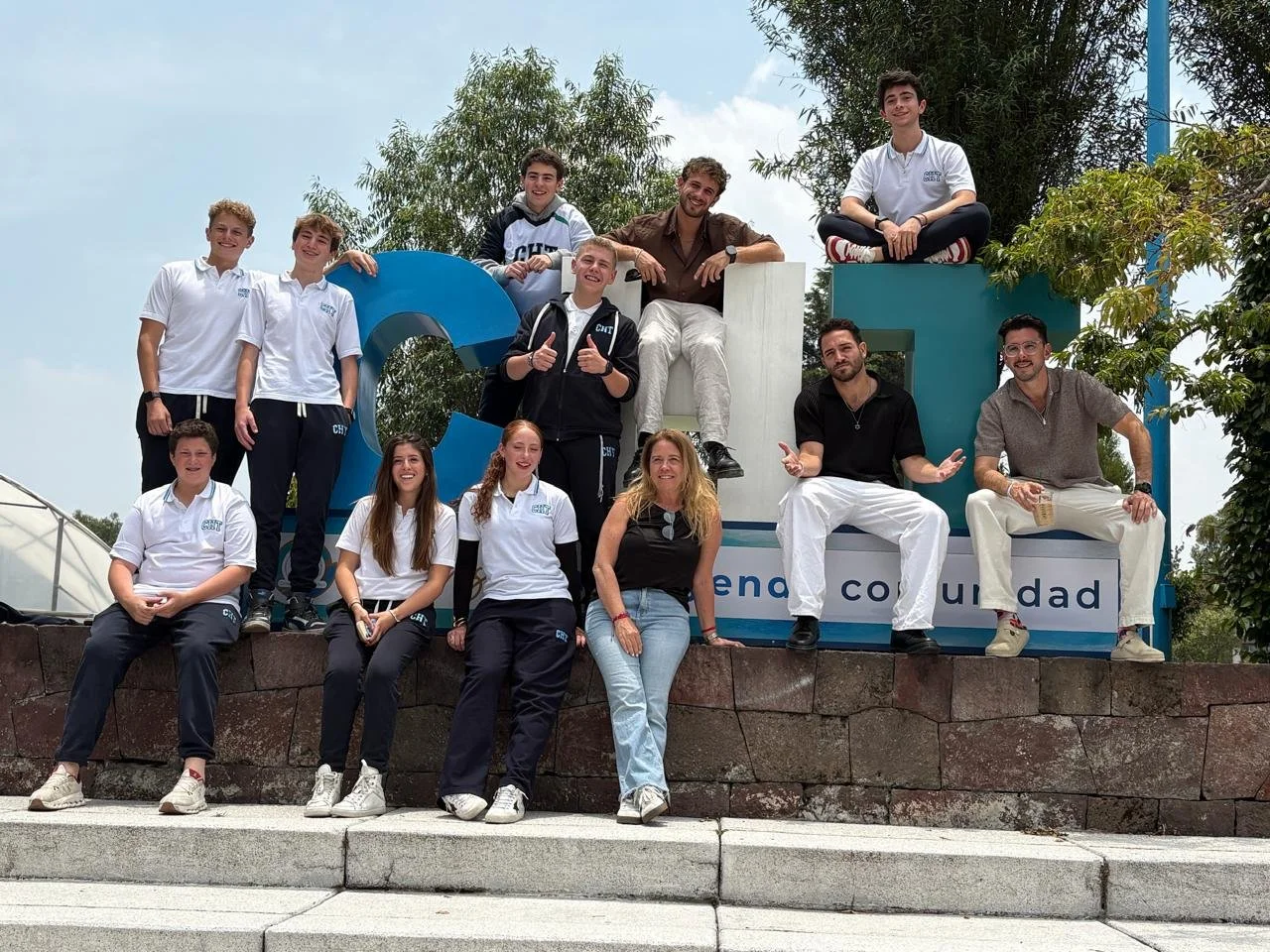 “Let’s Do Something”: una iniciativa juvenil que dejó huella en nuestra comunidad
