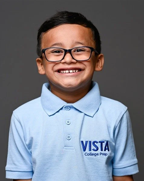 📸✨ Student Photo Day is Almost Here!
Say cheese, Vista families! Make sure your scholar is ready for their moment in the spotlight. Smiles, school spirit, and memories are waiting&mdash;don&rsquo;t miss it!
✅ Students are required to wear their unif