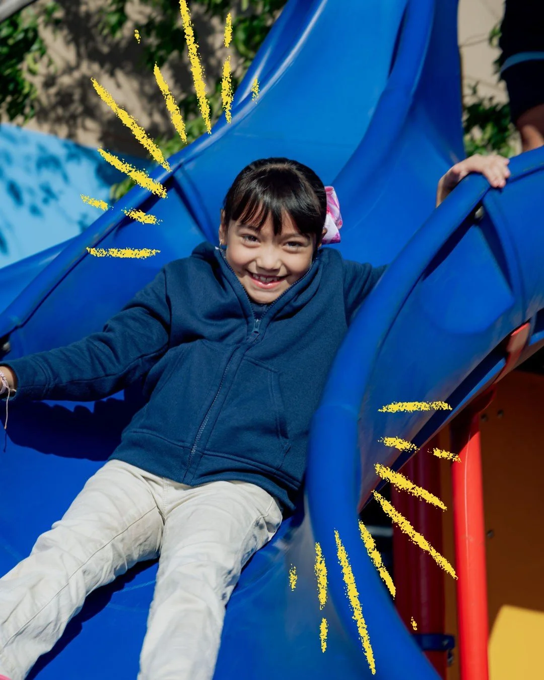💛 Sliding into another joyful day of learning, laughter, and growth at Vista! Every smile tells the story of curiosity, confidence, and connection. 🌟

----------------------------

💛 &iexcl;Desliz&aacute;ndonos hacia otro d&iacute;a lleno de apren