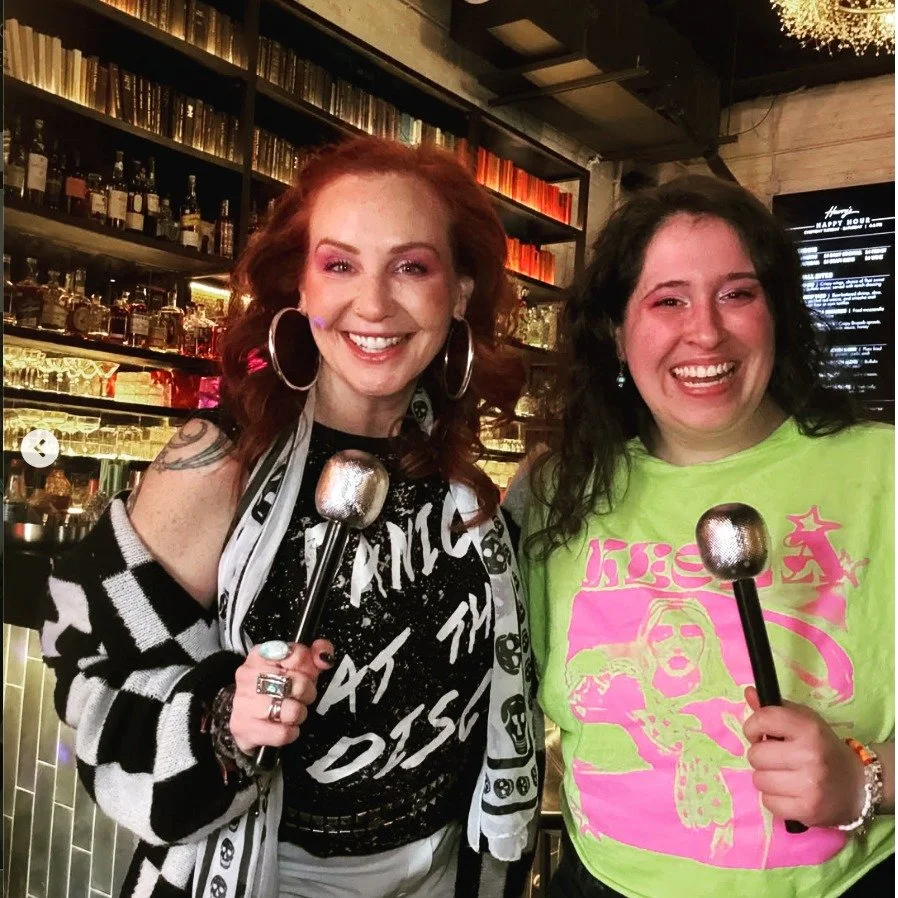 ✨ Richmond radio royalty spotted at brunch. ✨

We loved having @mchaseradio from @q94radio and @showcaserichmond join us for Harry&rsquo;s Sing Along Brunch Club &mdash; and of course, the microphones came out. 🎤🍾

Every Saturday at Harry&rsquo;s a