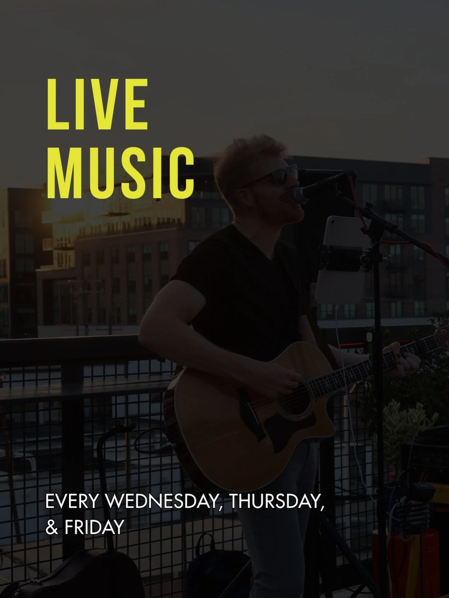 Your friendly reminder that you could be listening to live music right now at Harry&rsquo;s&hellip;..

See our &ldquo;Weekly Happenings&rdquo; link in our bio for this week&rsquo;s lineup of artists🤭