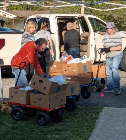 Food loading 04012025.jpg