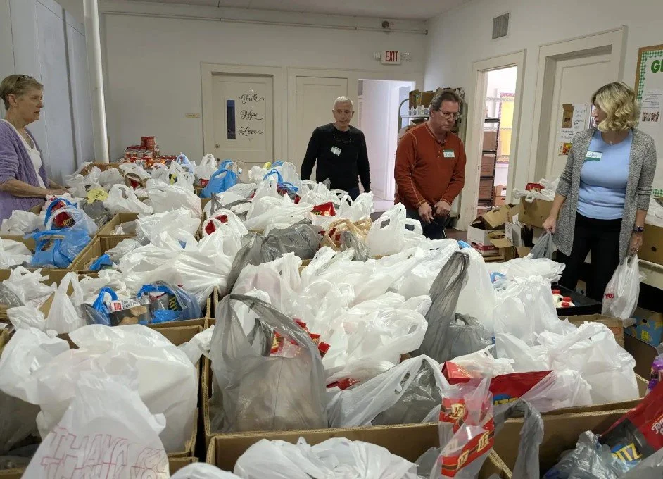 Food bagging team 04012025.jpg