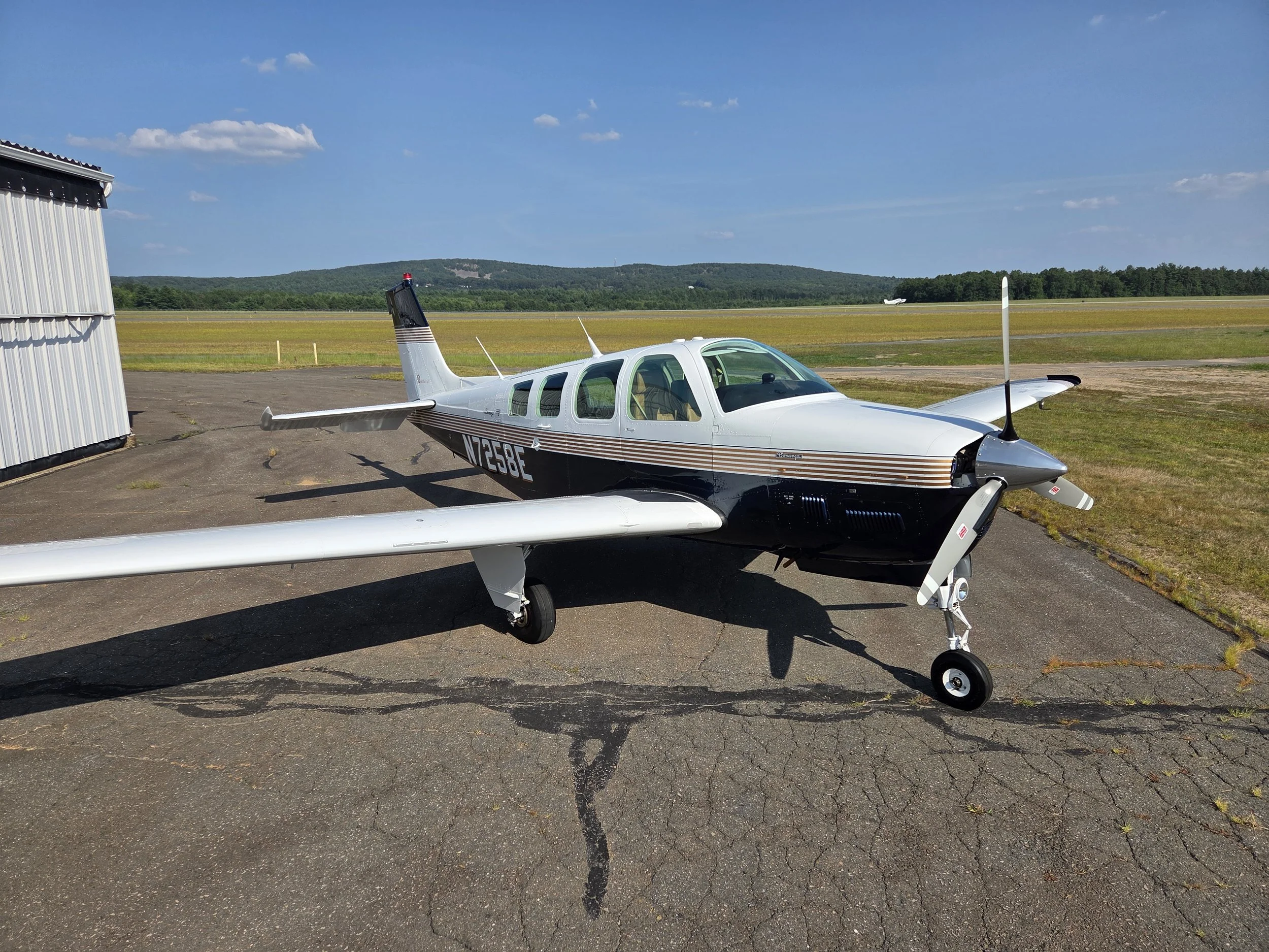 Beech B36TC Bonanza