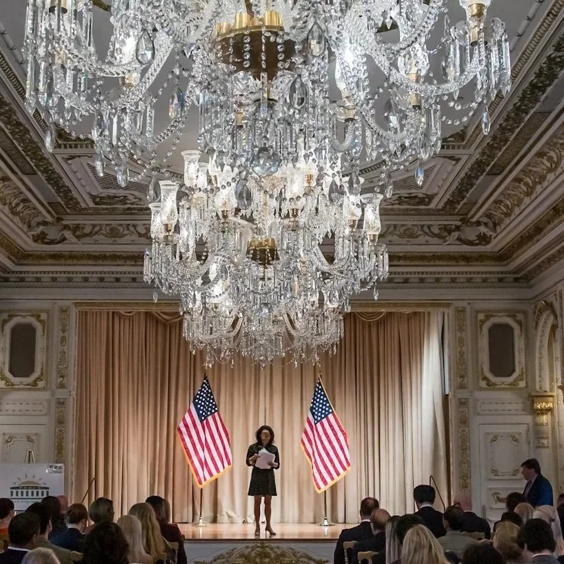 The Essential Guide to Choosing the Best Corporate Event Photographer