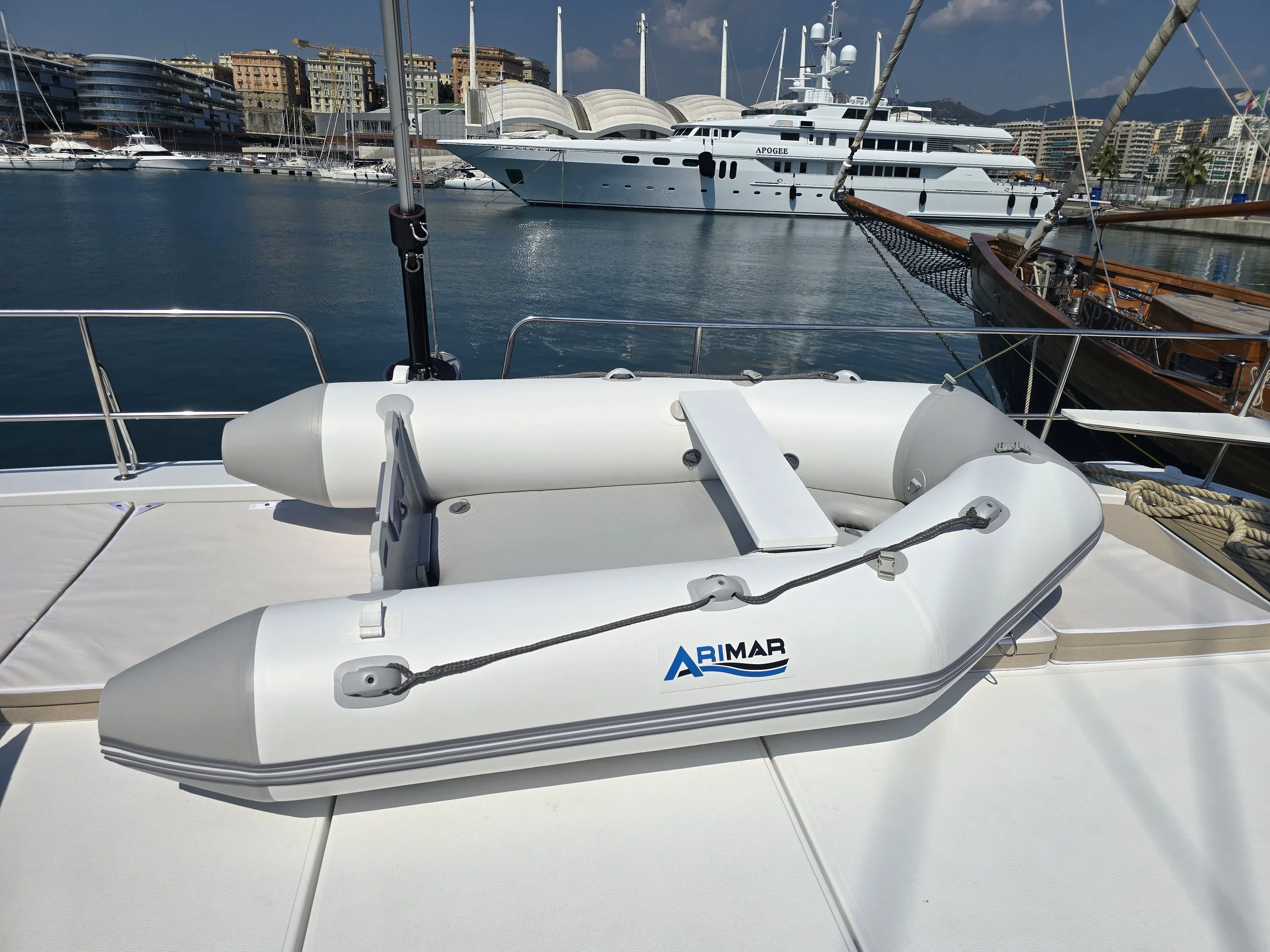 Shay Londre Hugh Howey Sailing Luna 20250812_152925.jpg