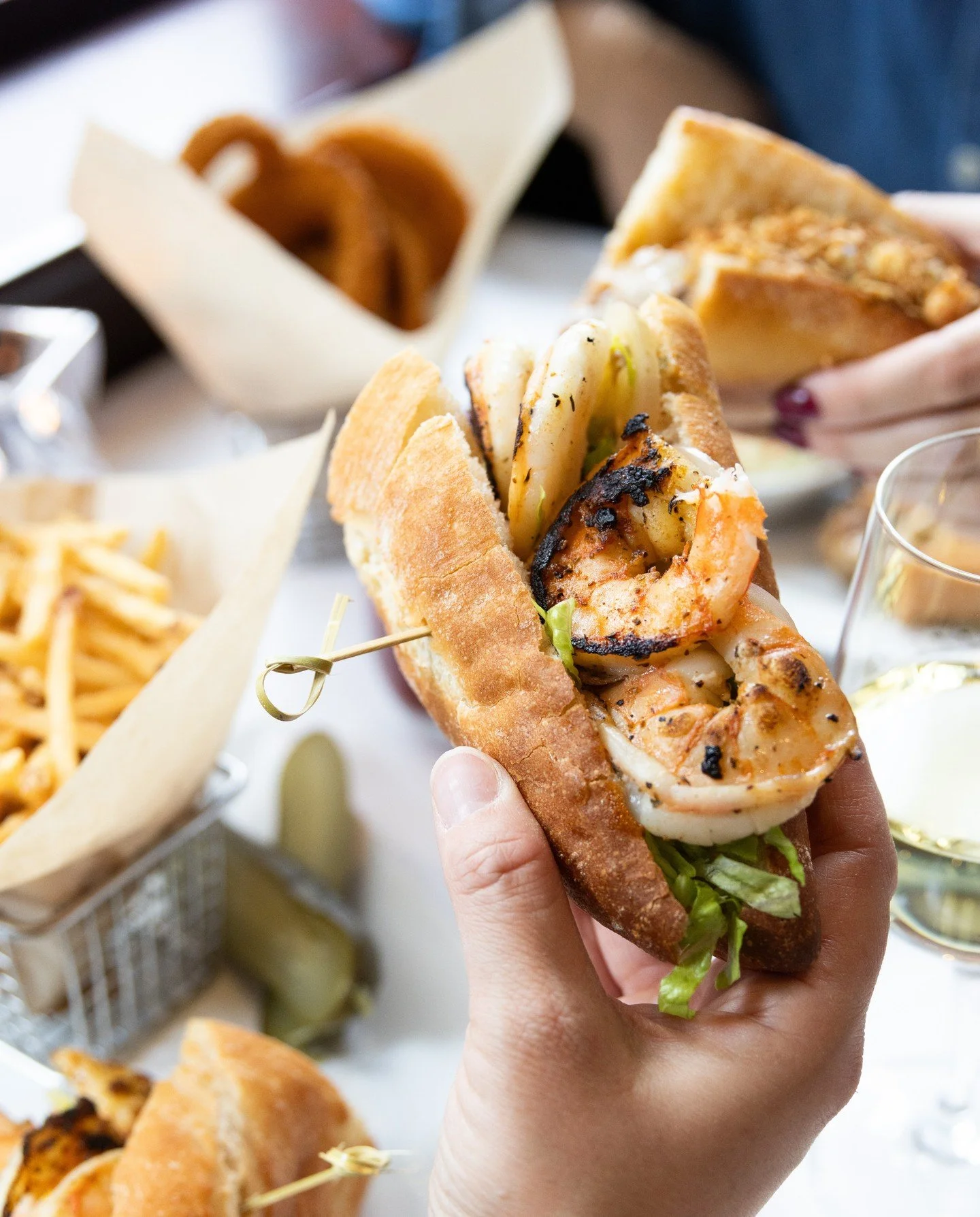 A midday lunch is what you deserve.

Join us for lunch the Prime way:
Wednesday, December 10th to Friday, December 12th
Monday, December 15th to Friday, December 19th
and Monday, December 22nd to Tuesday, December 23rd

Discover the menu on our websi