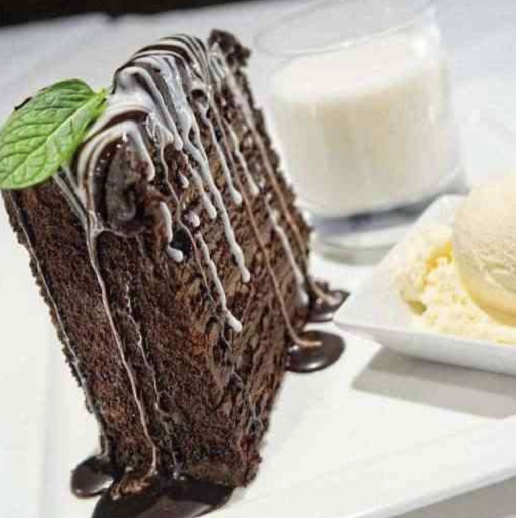 10" Whole Big Big Chocolate Cake