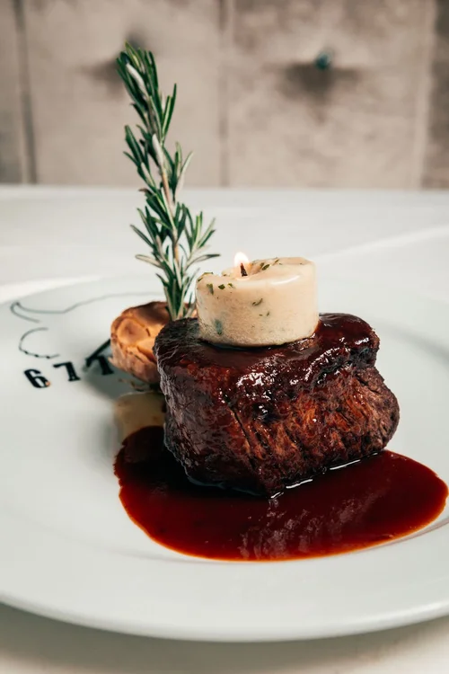 677 Prime, steak House in Albany, photo 5 of 5