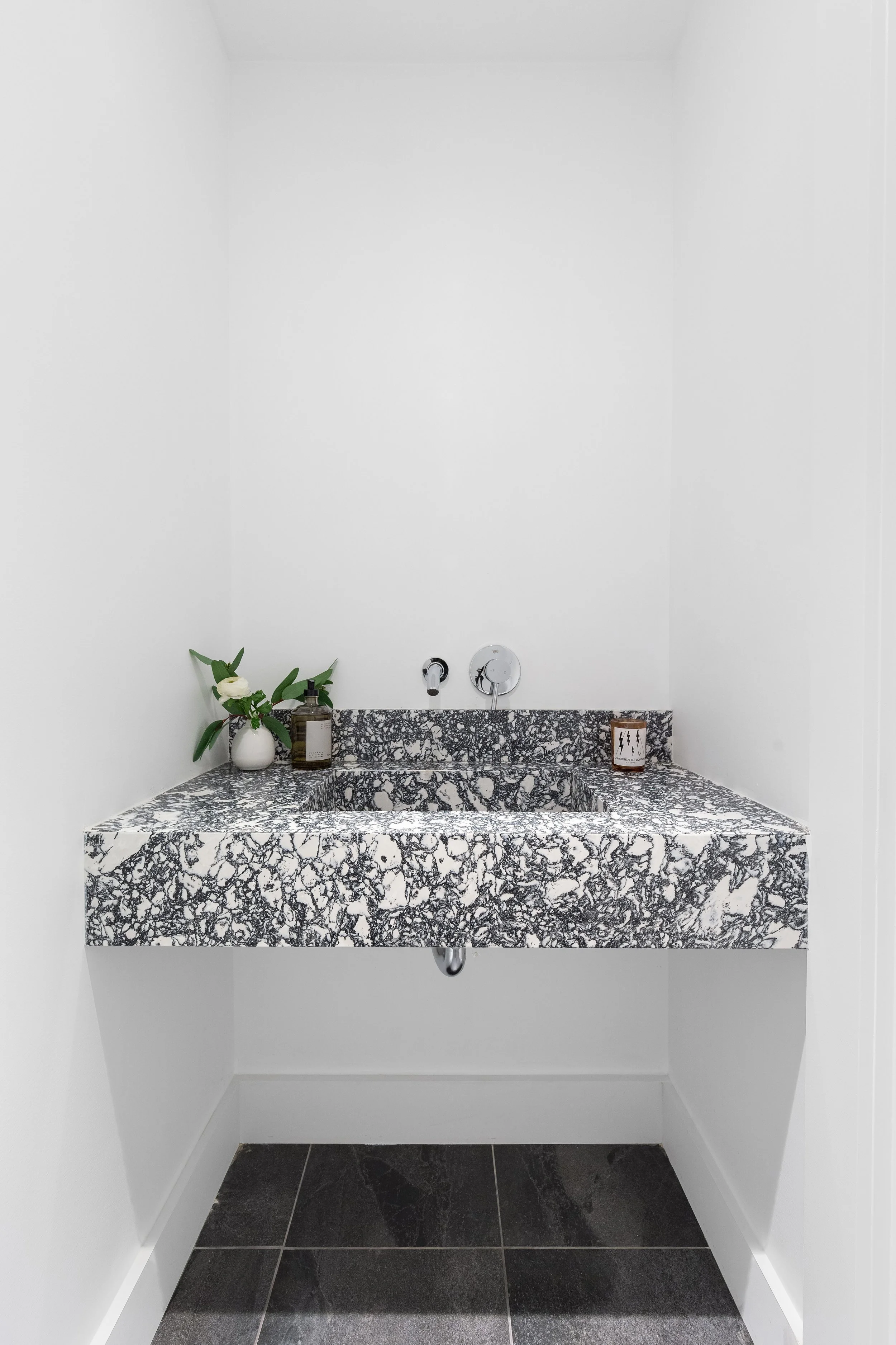 IMG_4135_HIGH RES.jpg