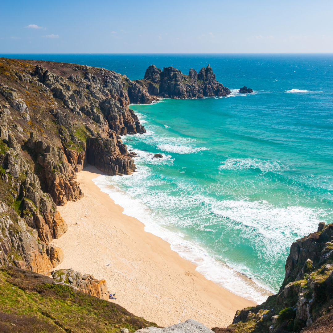 7 Best Beach Getaways in the UK for a Stress-Free Weekend